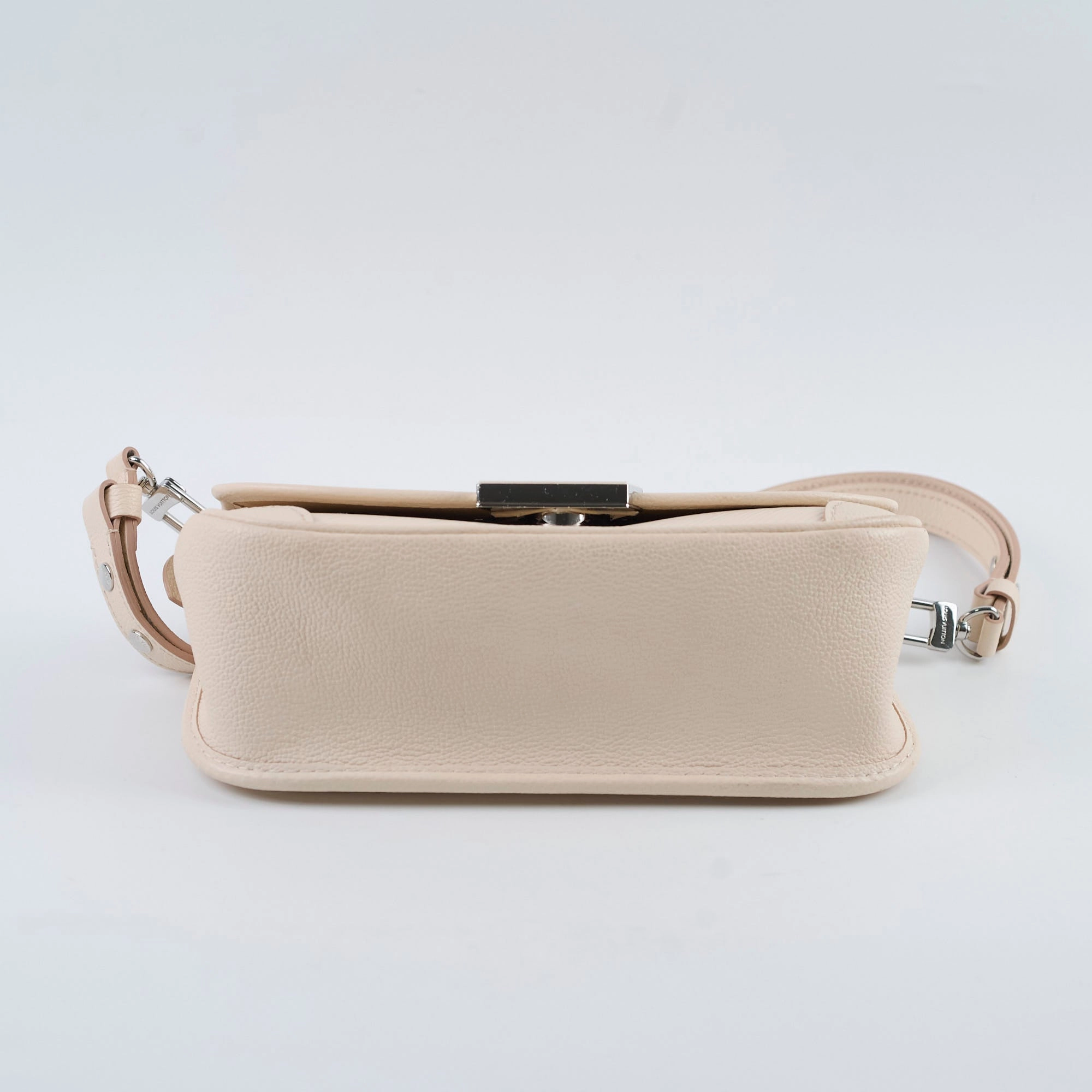 Louis Vuitton Epi Buci Bag White