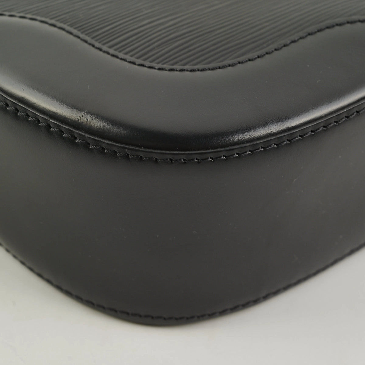 Louis Vuitton Epi Musette Bagatelle Crossbody Black