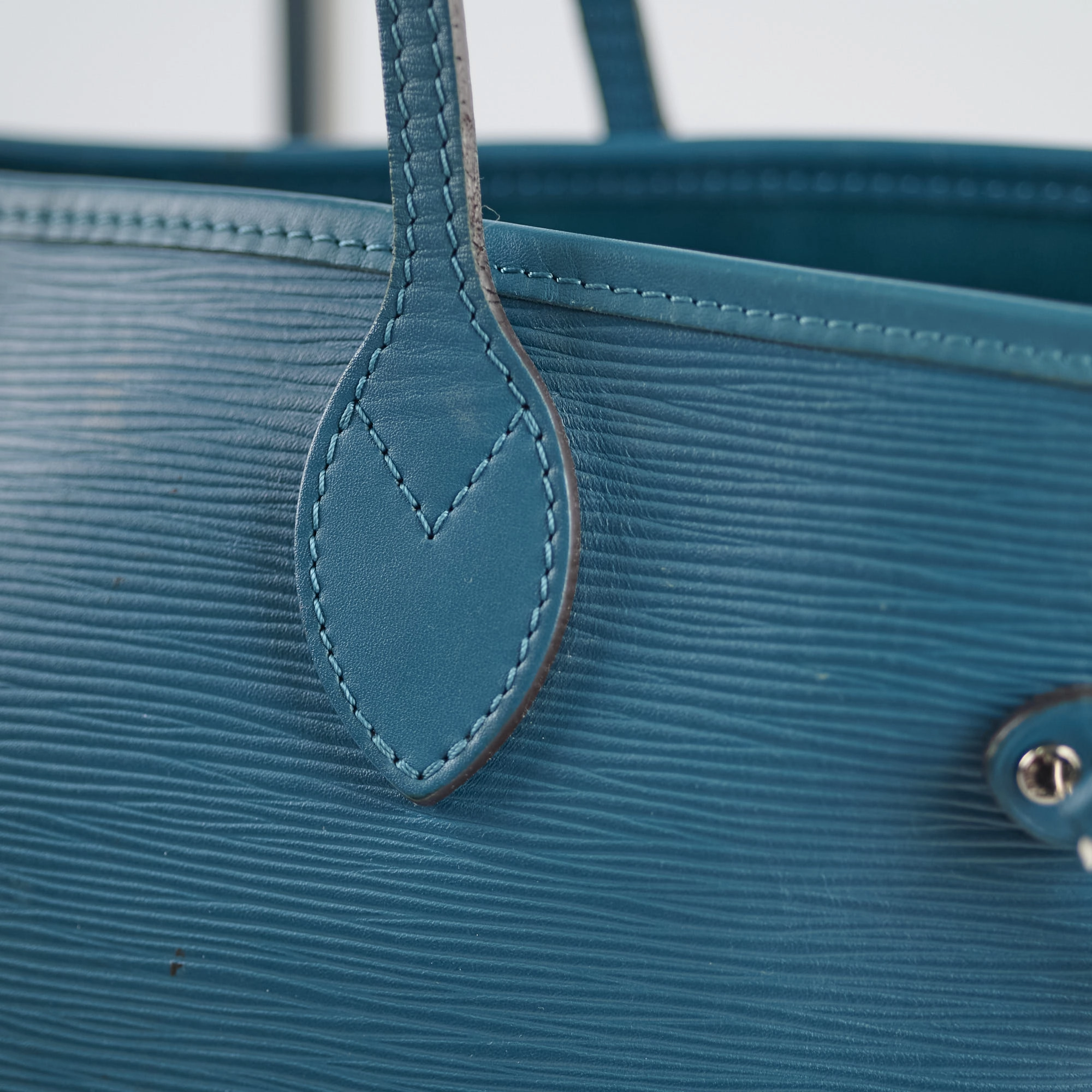 Louis Vuitton Epi Neverfull MM Blue