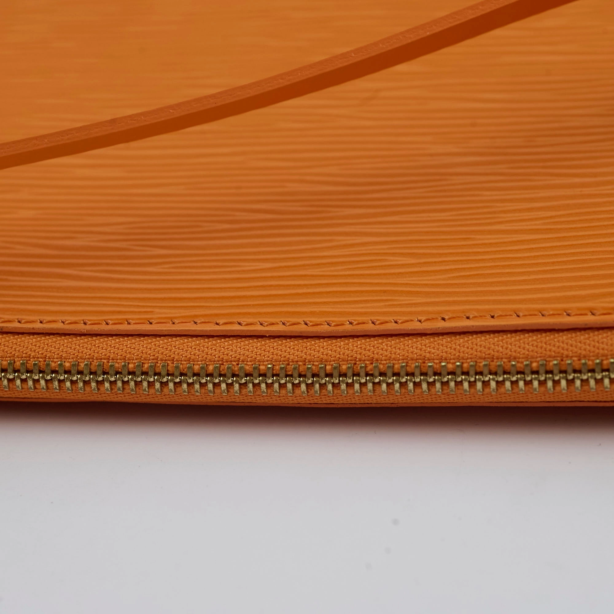 Louis Vuitton Epi Pochette Orange