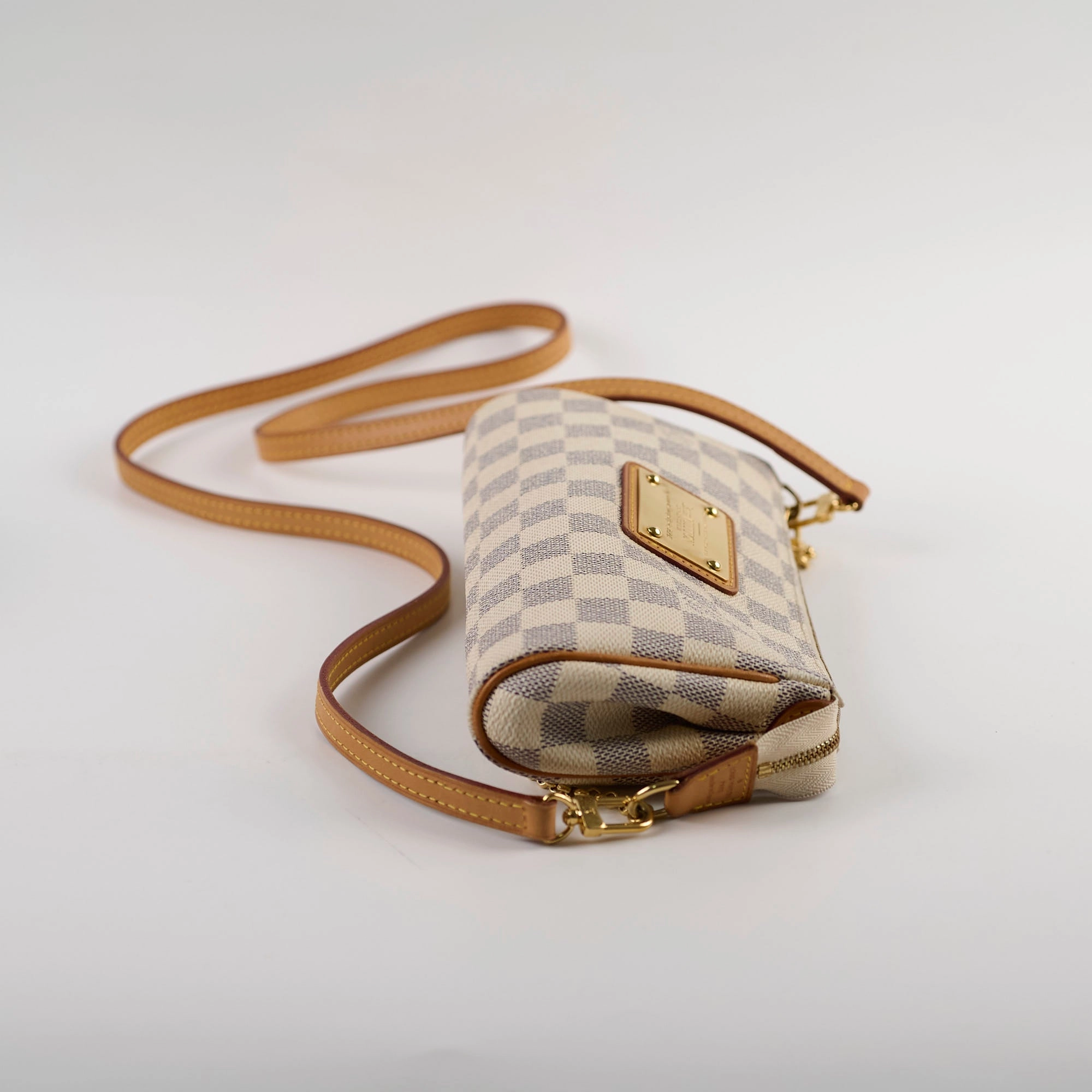 Louis Vuitton Eva Clutch Damier Azur