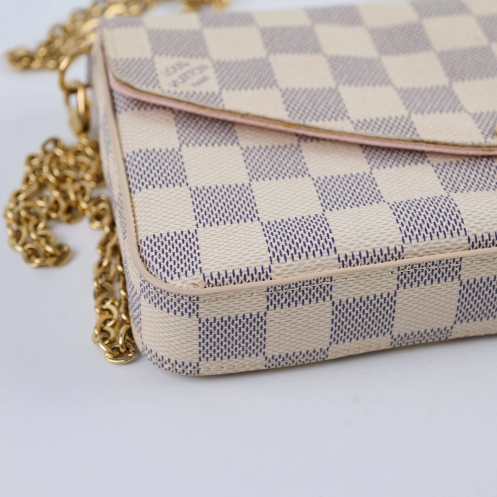 Louis Vuitton Felicie Crossbody clutch Damier Azur