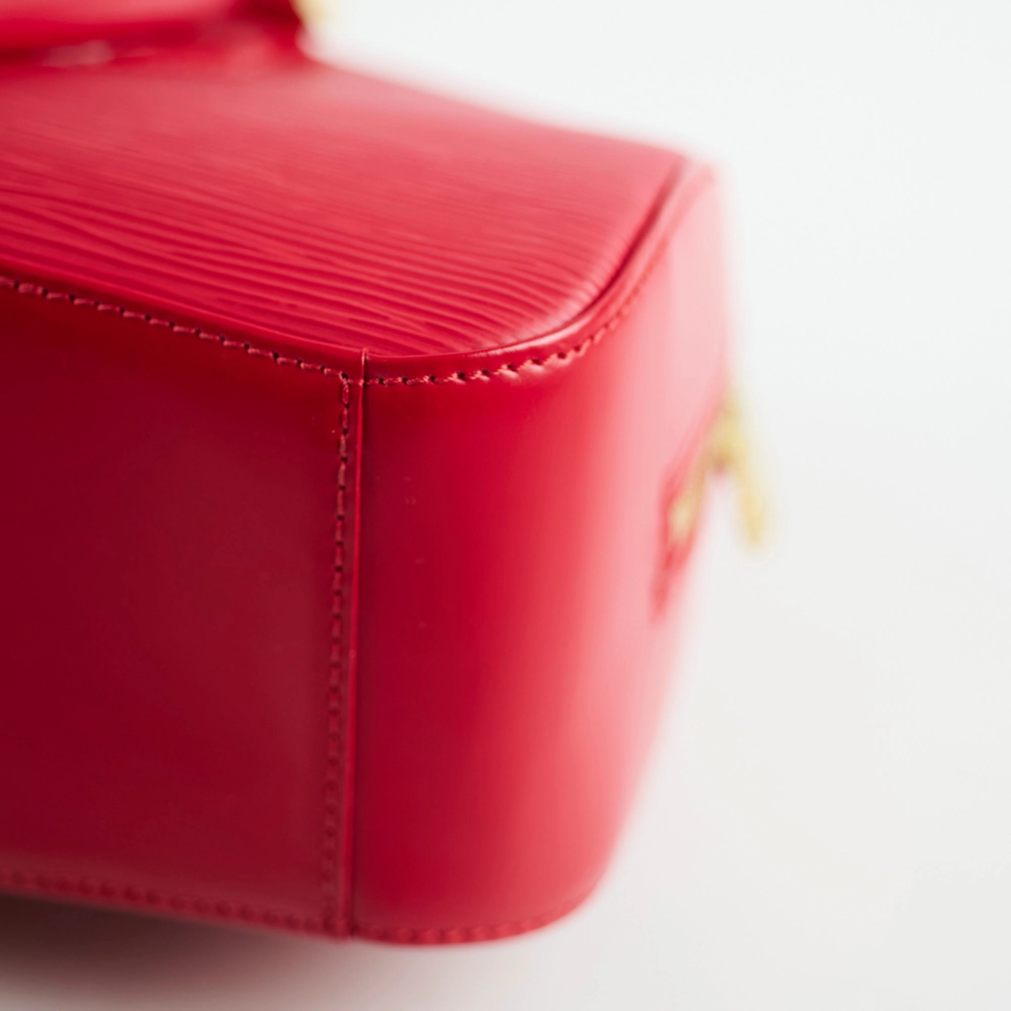 Louis Vuitton Jasmine Red Epi Bag