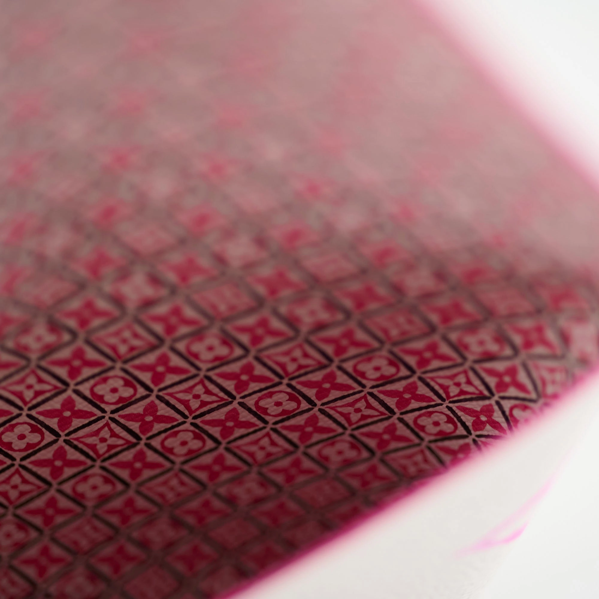 Louis Vuitton Kiragami Medium Pouch Pink/White