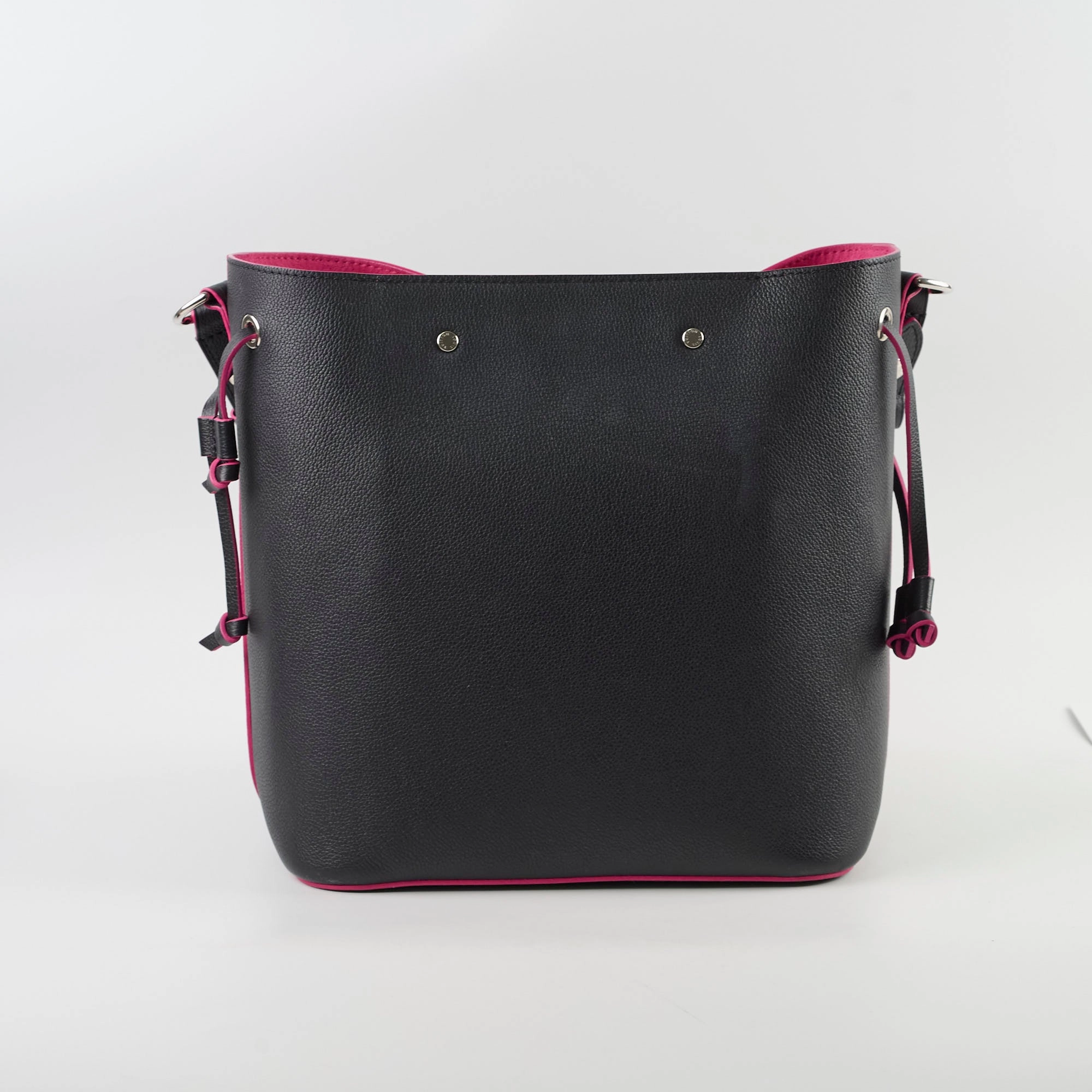 Louis Vuitton Lock Me Bucket Bag Black/Fuschia