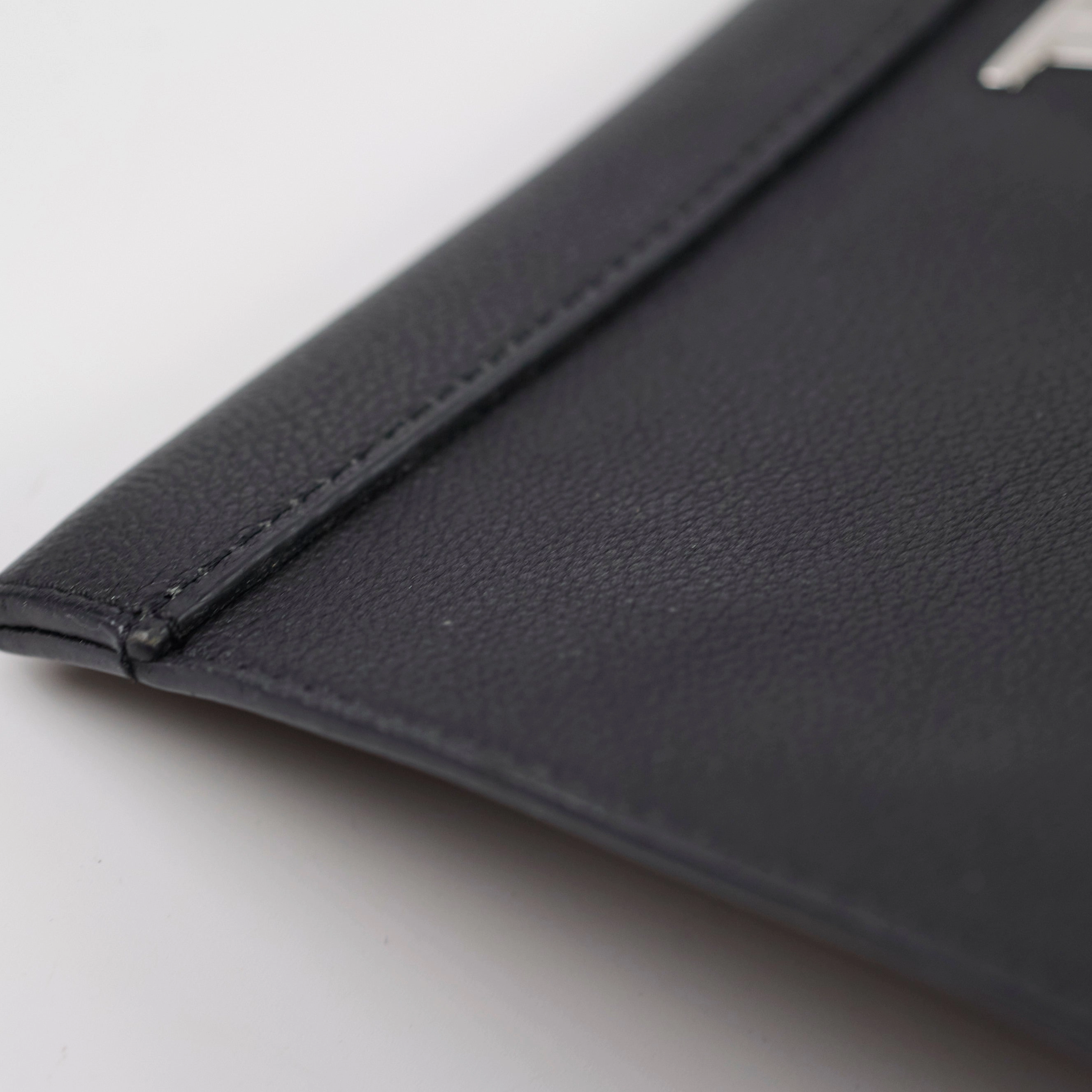 Louis Vuitton Lockme II Bag Black