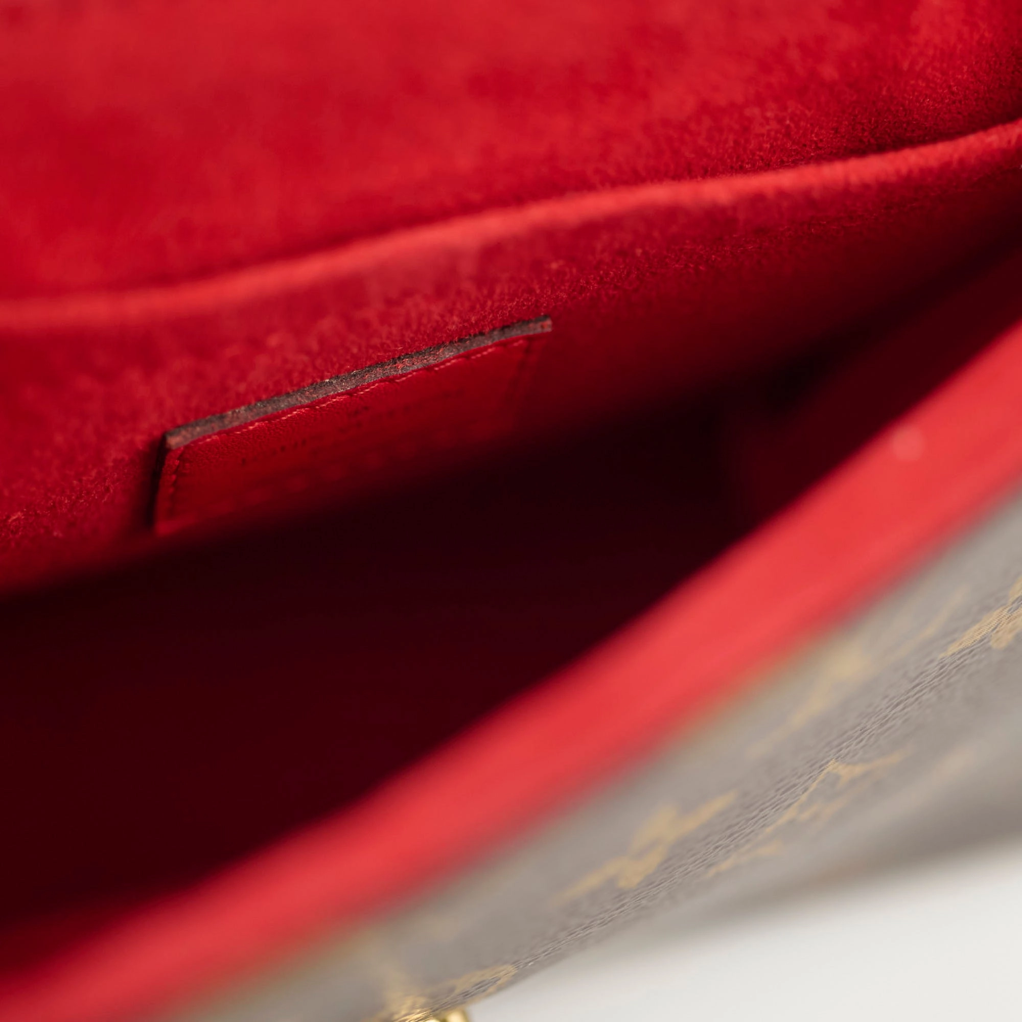 Louis Vuitton Locky BB Monogram Red
