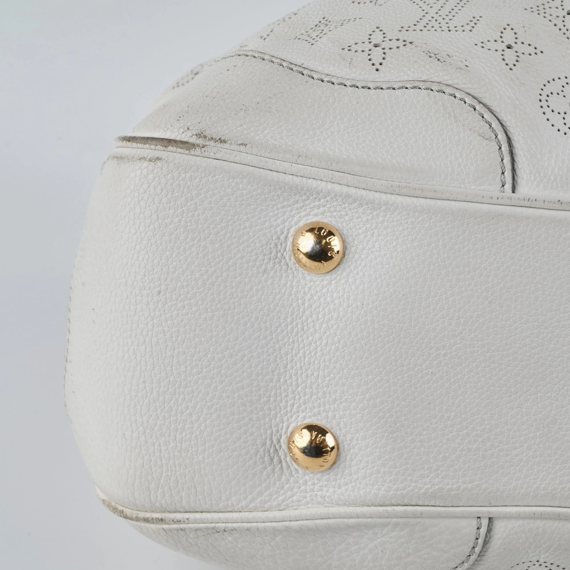 Louis Vuitton Mahina Bag White