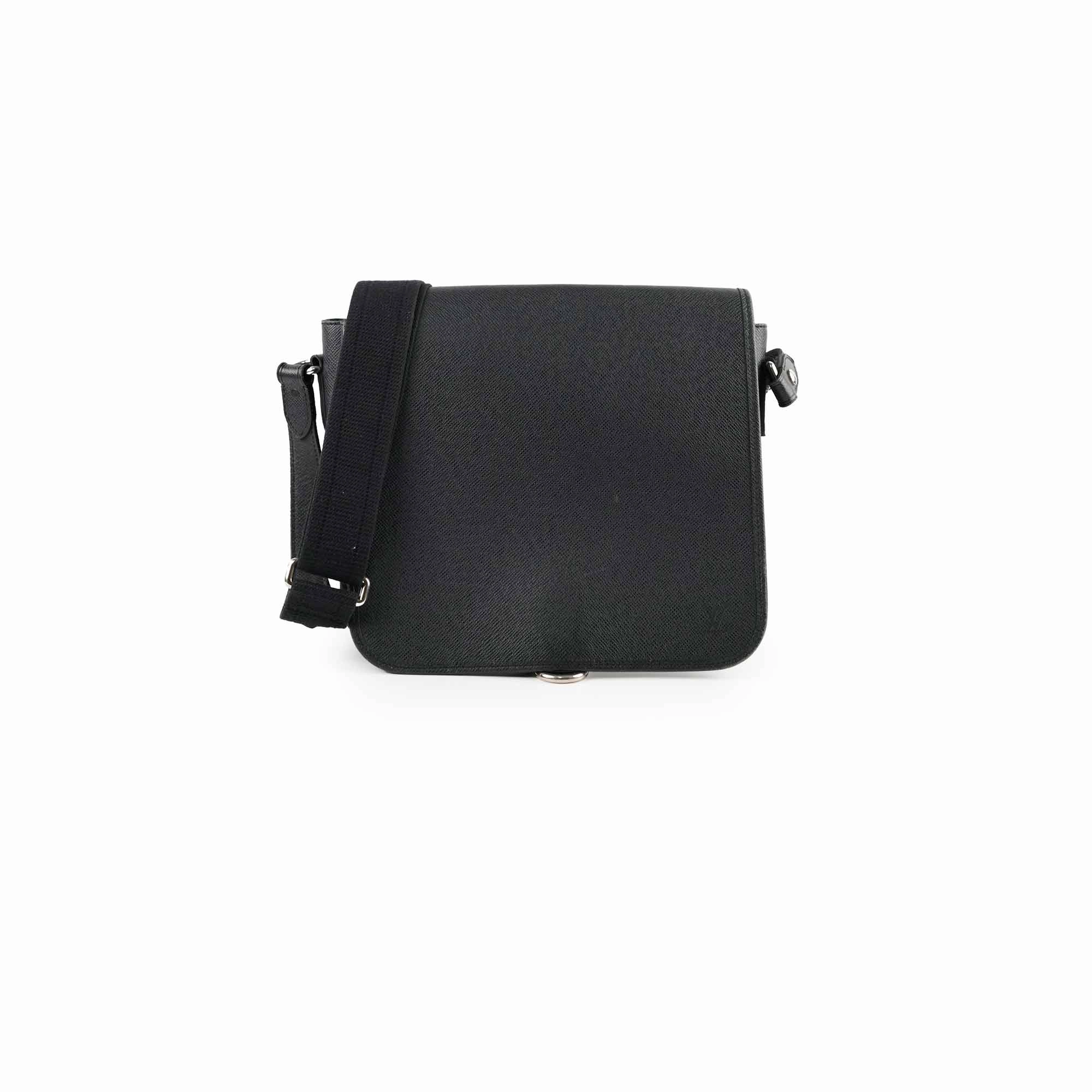 Louis Vuitton Mens Messenger Bag
