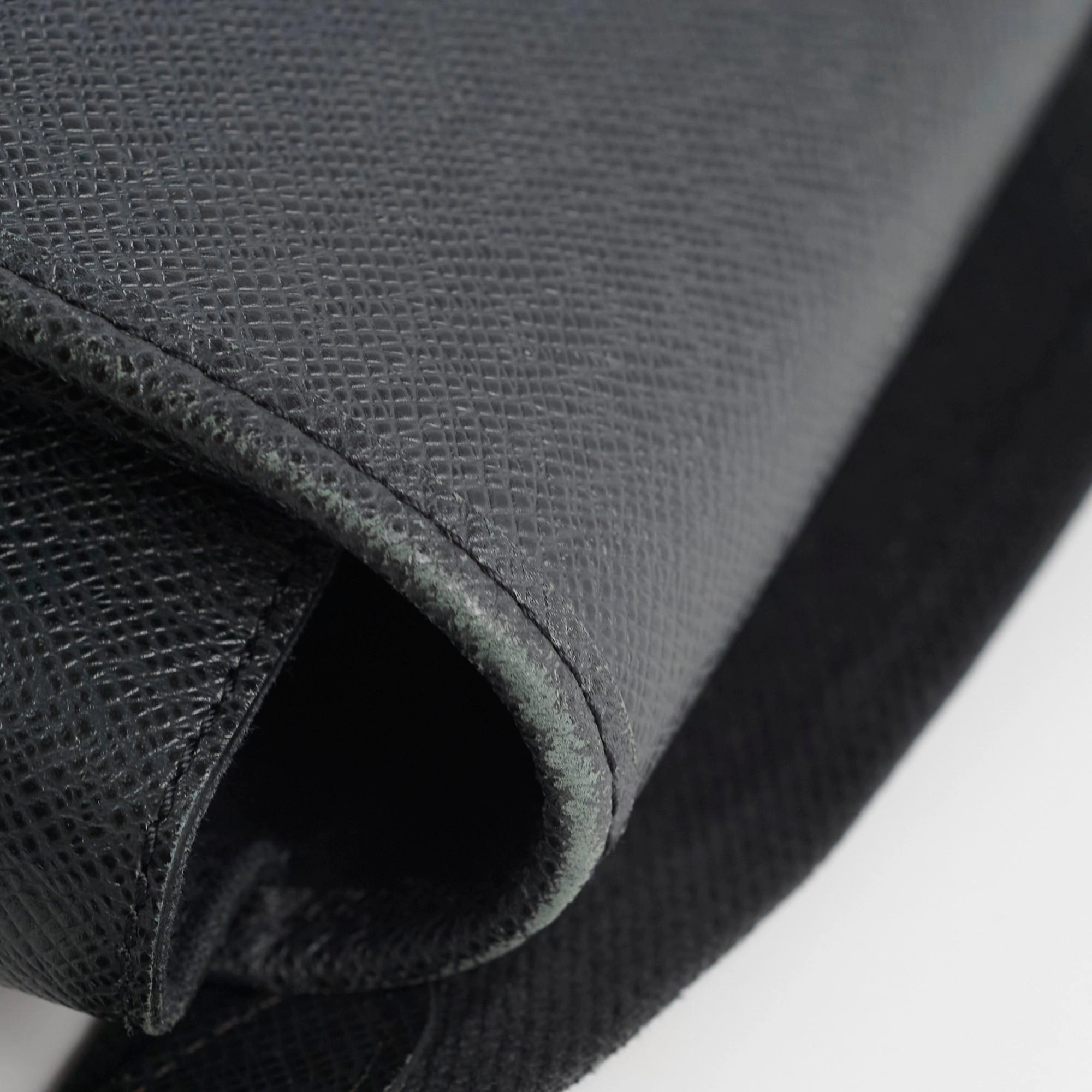 Louis Vuitton Mens Messenger Bag