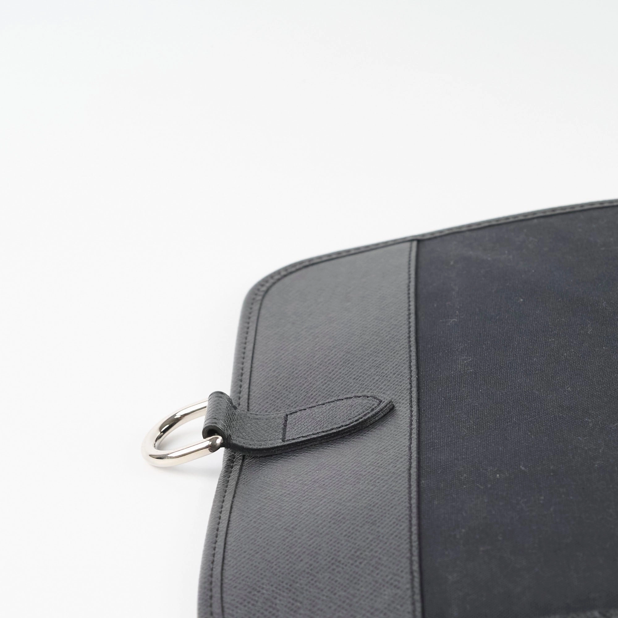 Louis Vuitton Mens Messenger Bag