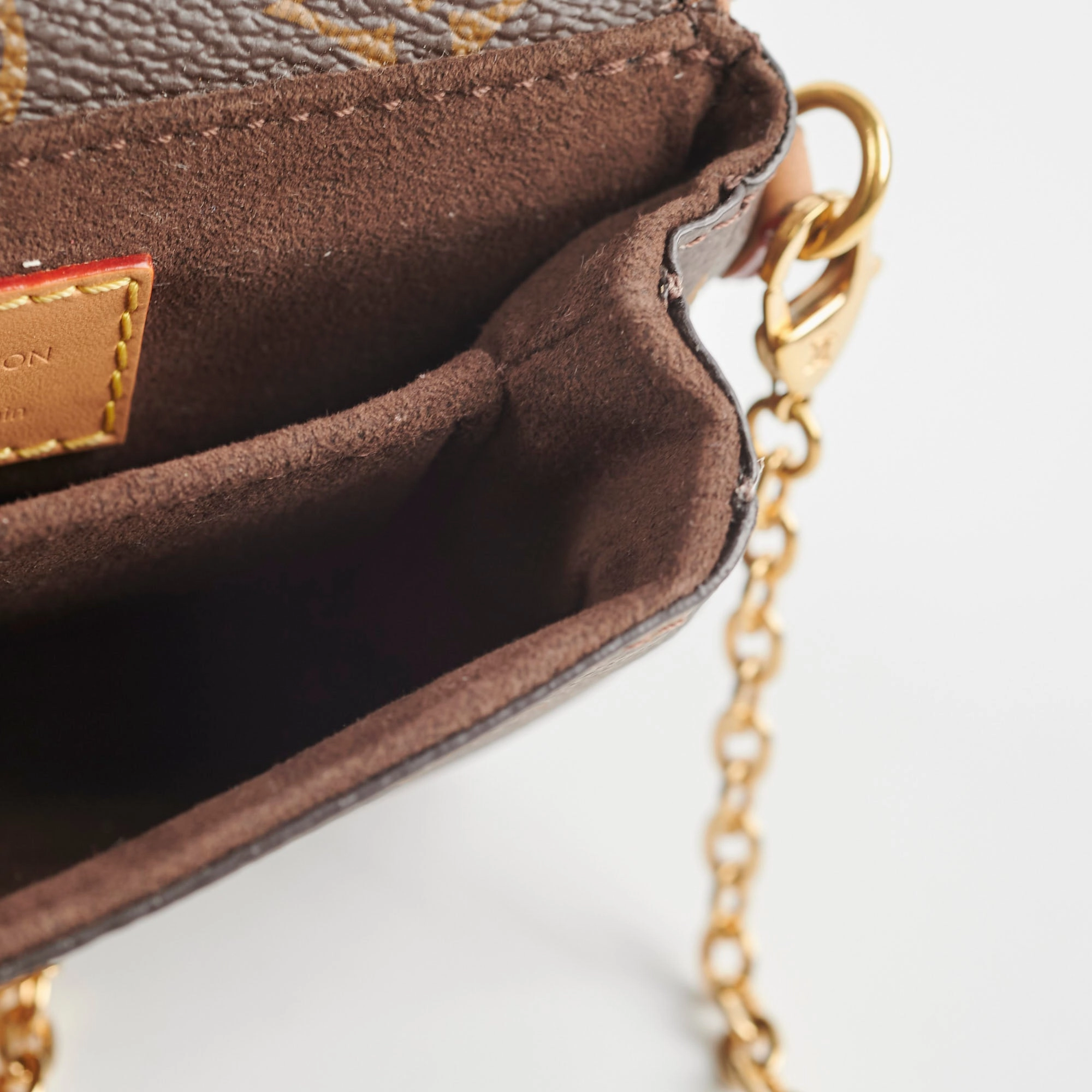 Louis Vuitton Micro Metis Monogram Microchip