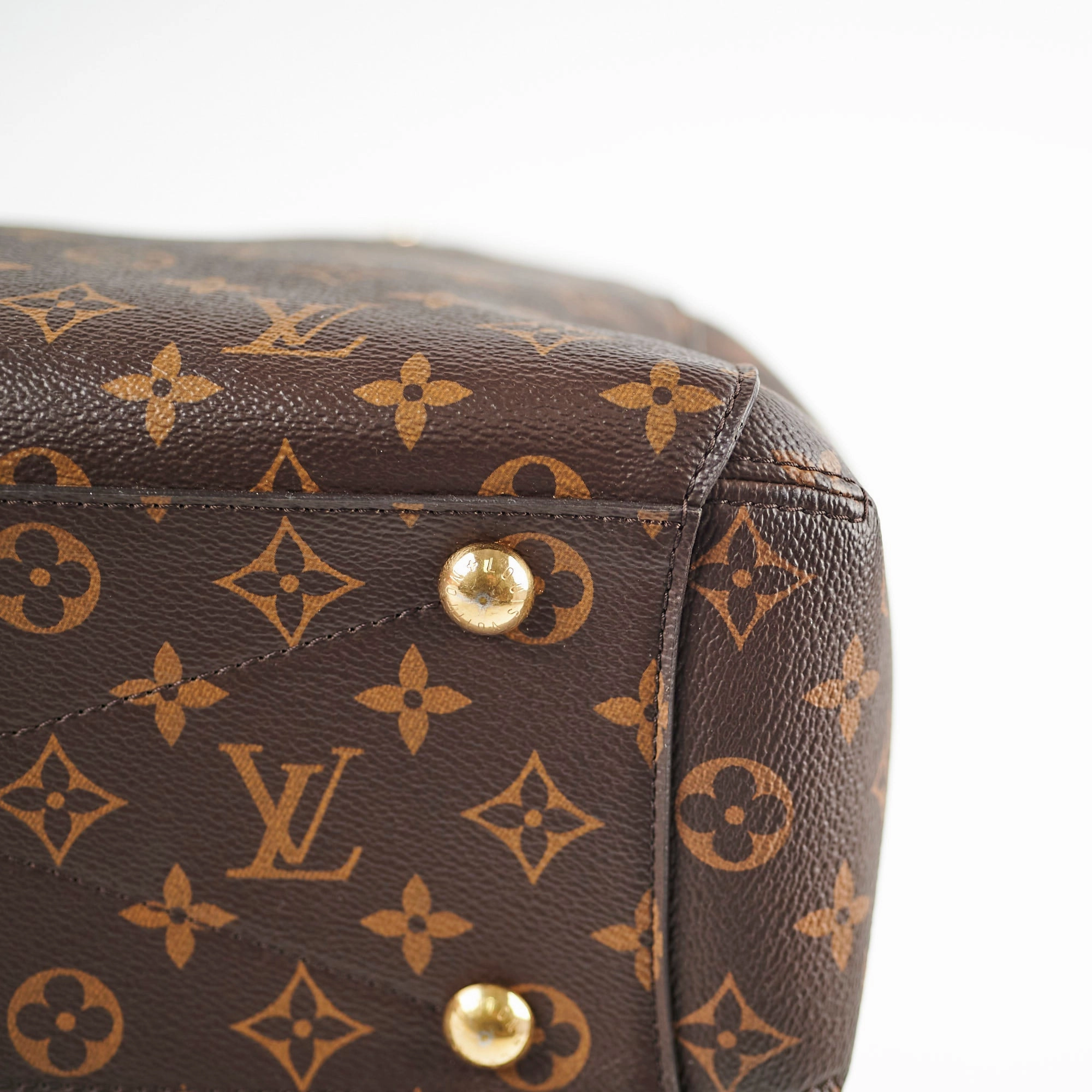 Louis Vuitton Montaigne MM Monogram