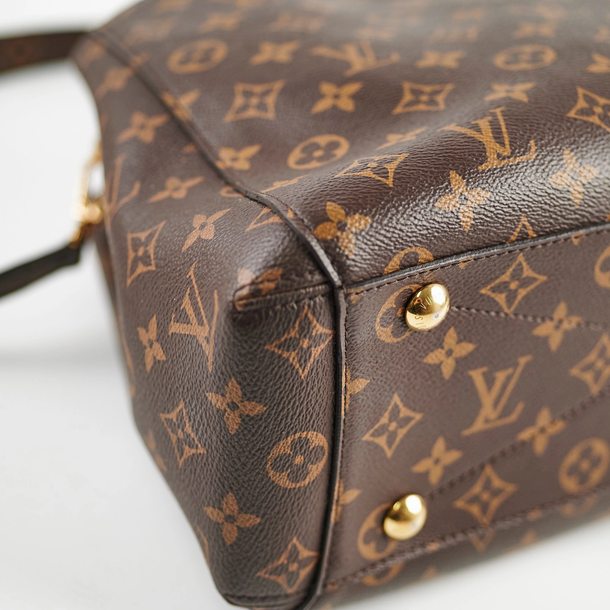 Louis Vuitton Montaigne MM Monogram