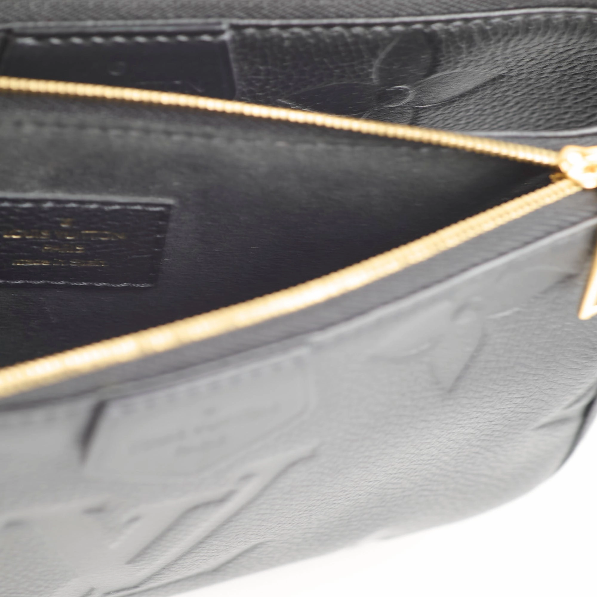 Louis Vuitton Multi Pochette Accessories Black