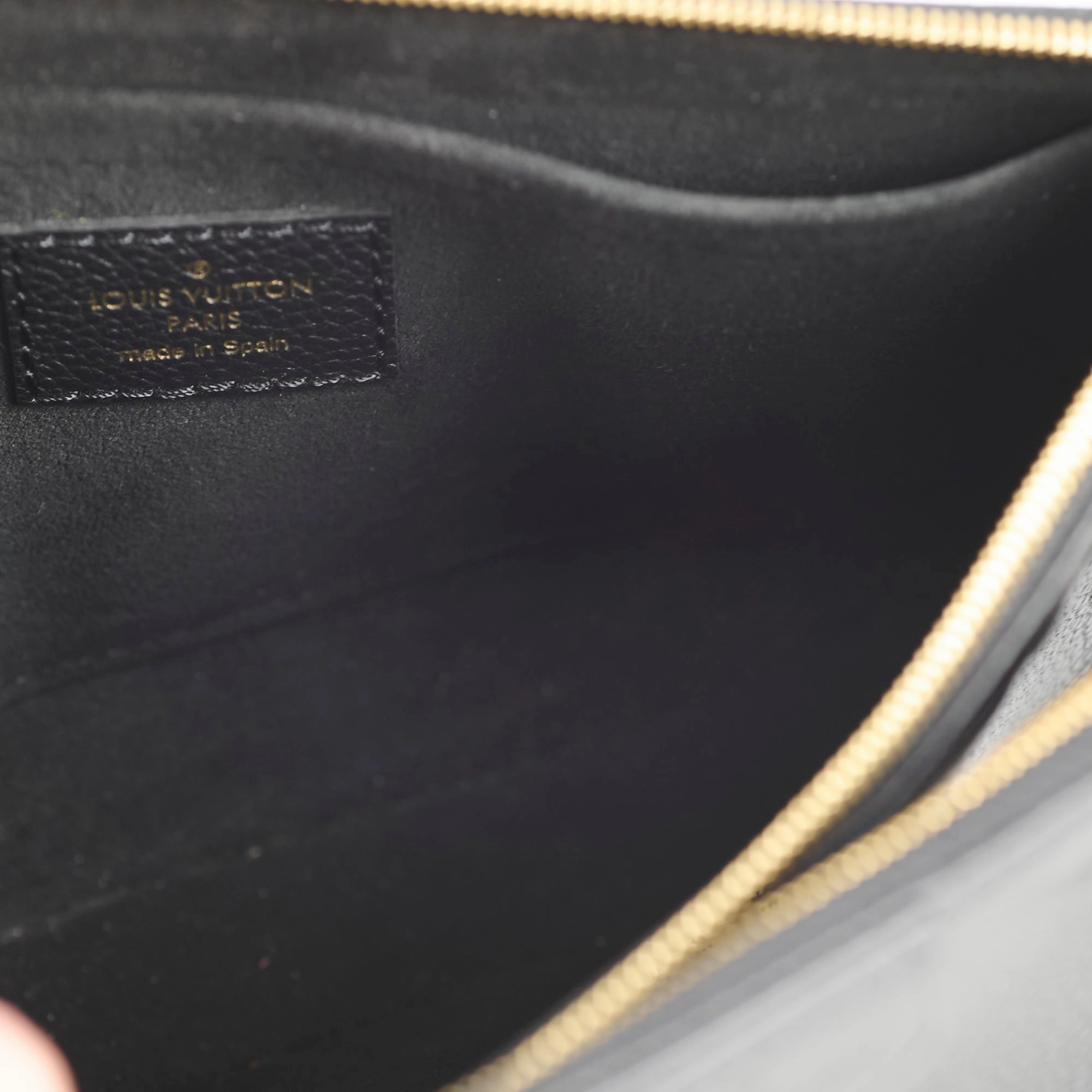 Louis Vuitton Multi Pochette Accessories Black
