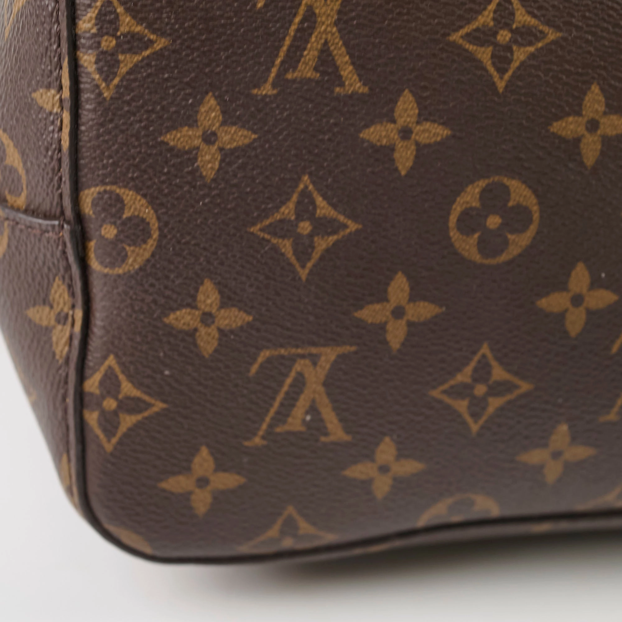 Louis Vuitton Neo Noe Monogram Yellow