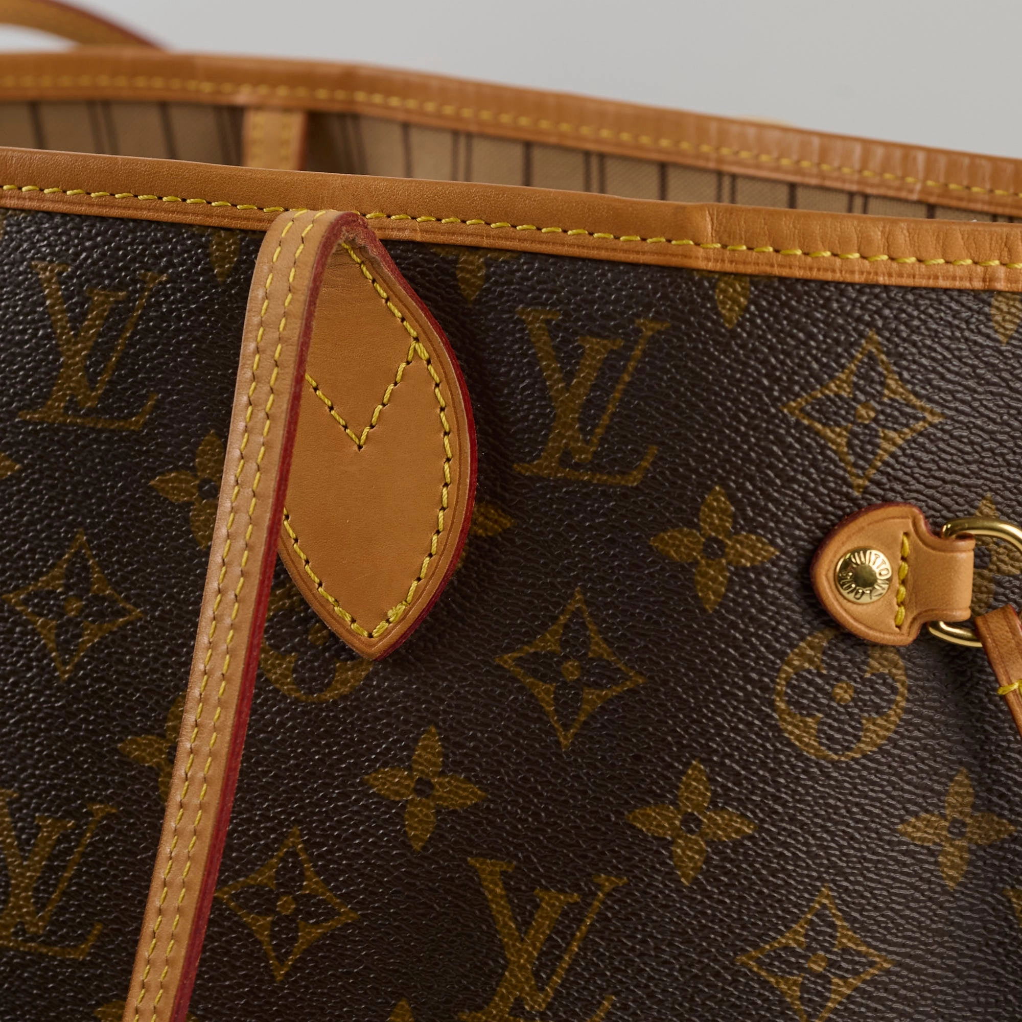 Louis Vuitton Neverfull MM Monogram