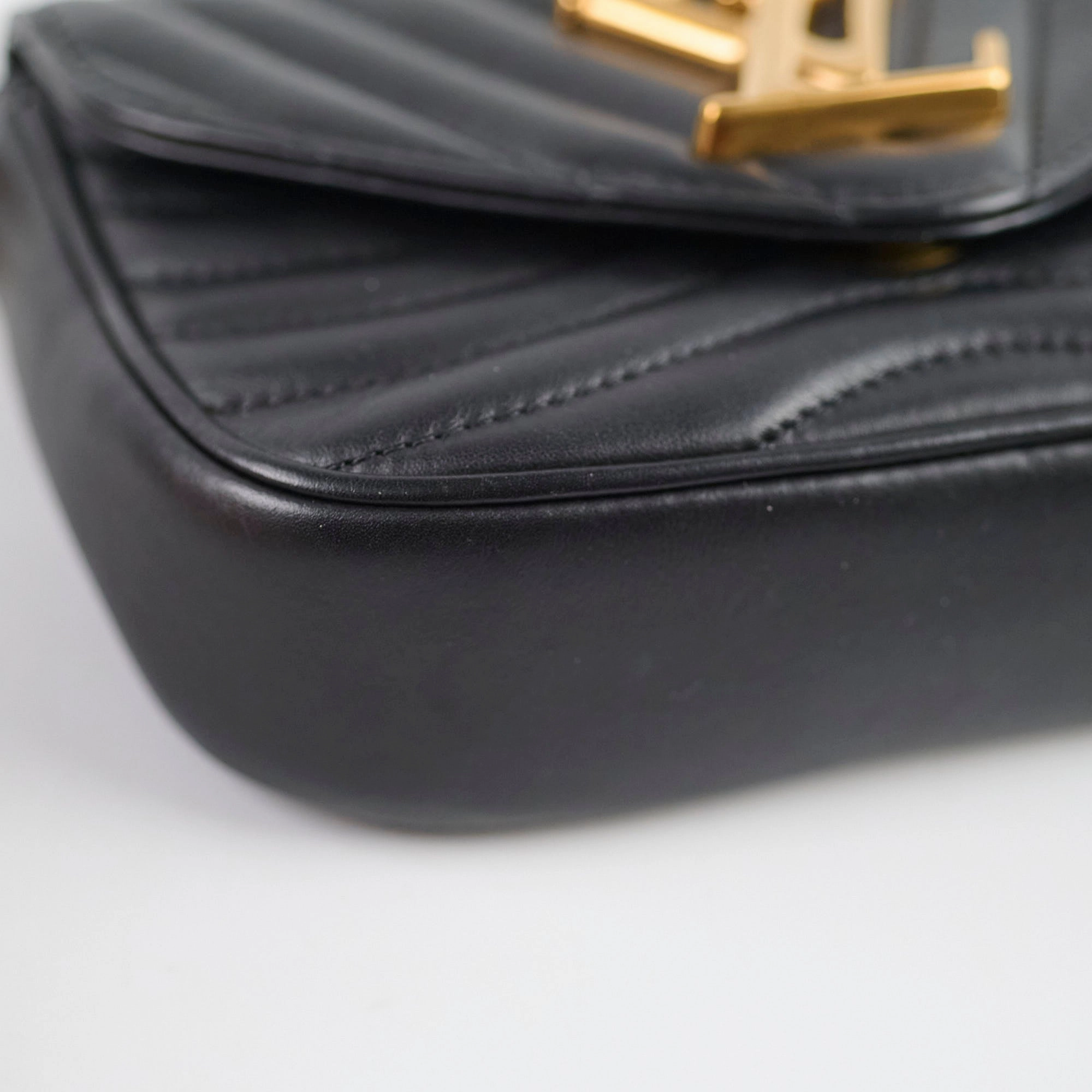 Louis Vuitton New Wave Multi Pochette Black
