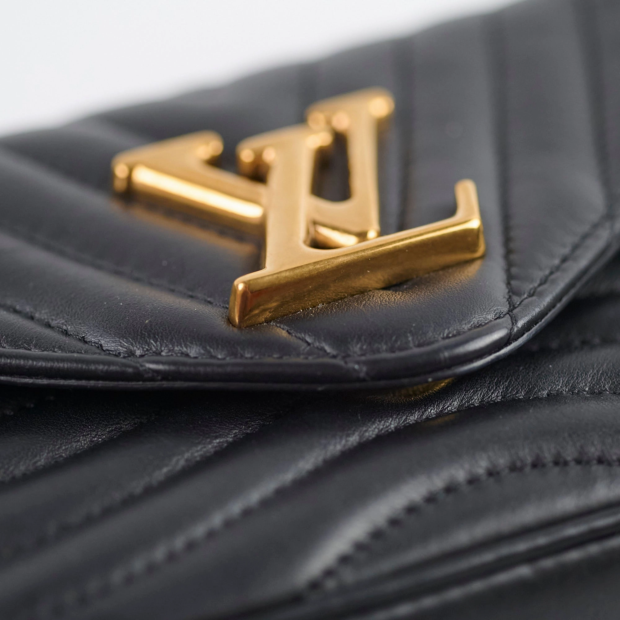 Louis Vuitton New Wave Multi Pochette Black