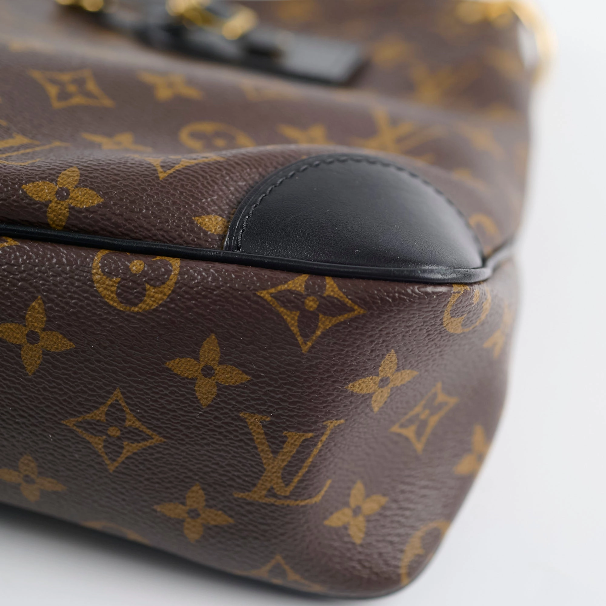 Louis Vuitton Odeon MM Monogram