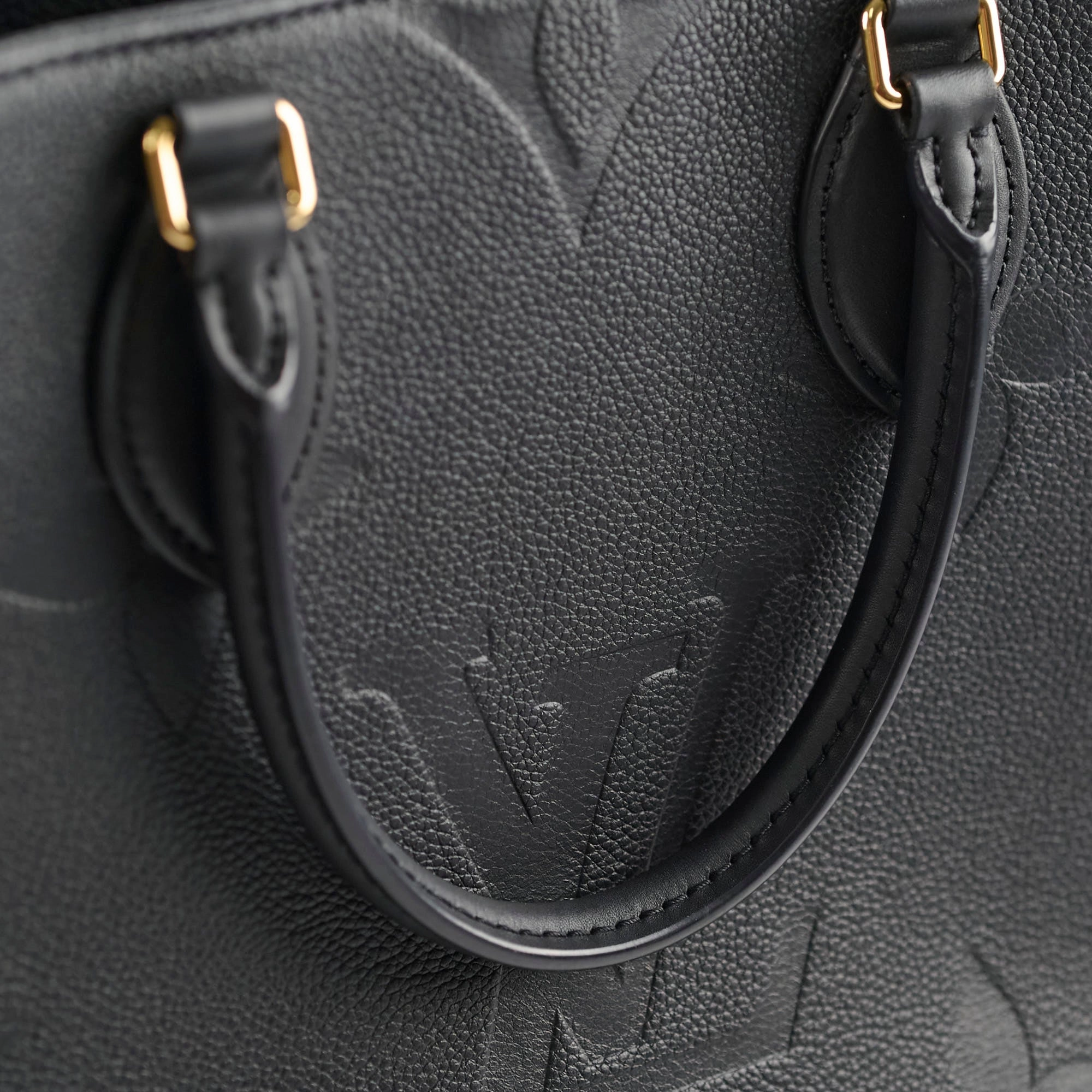 Louis Vuitton On The Go MM Black Empreinte