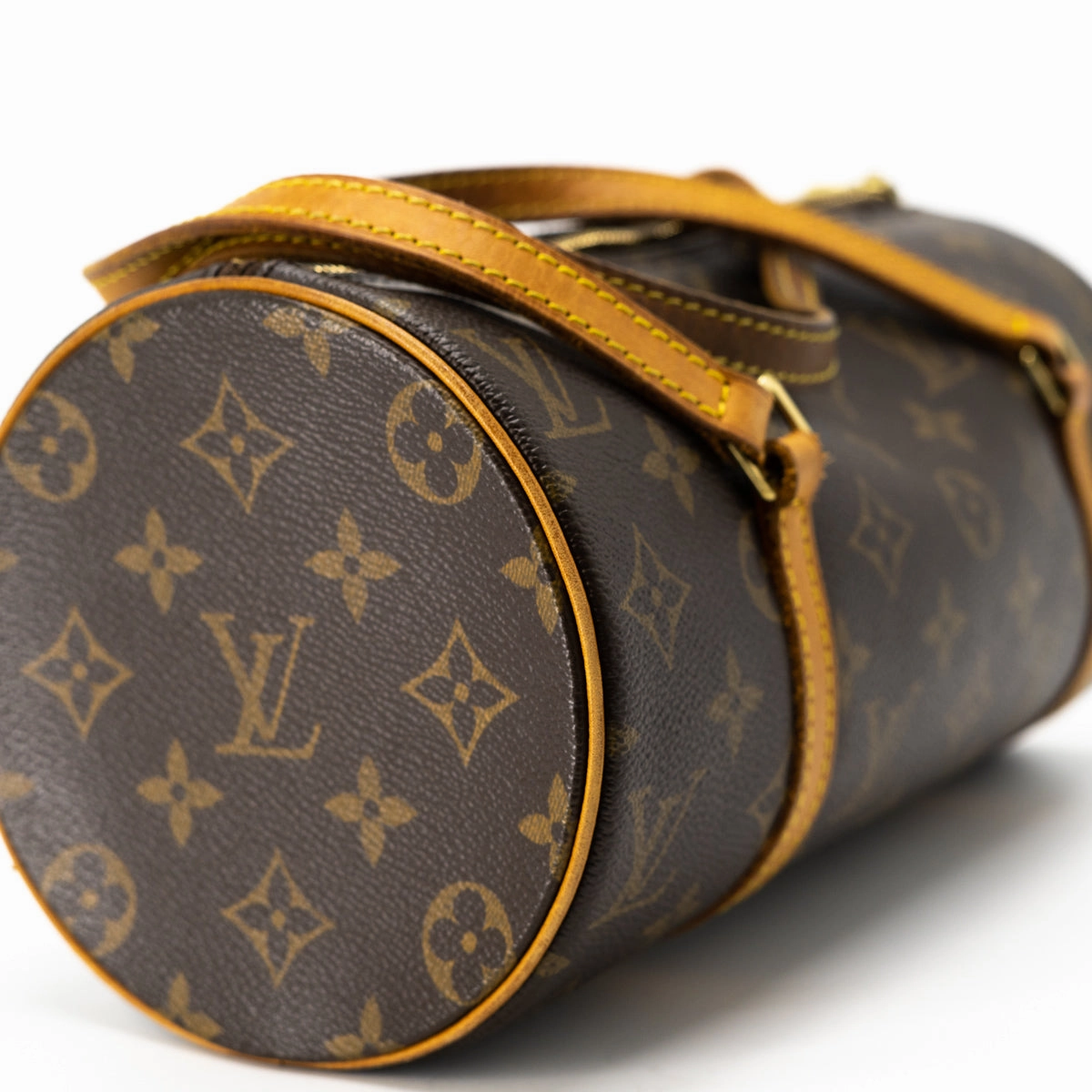 Louis Vuitton Papillion 26