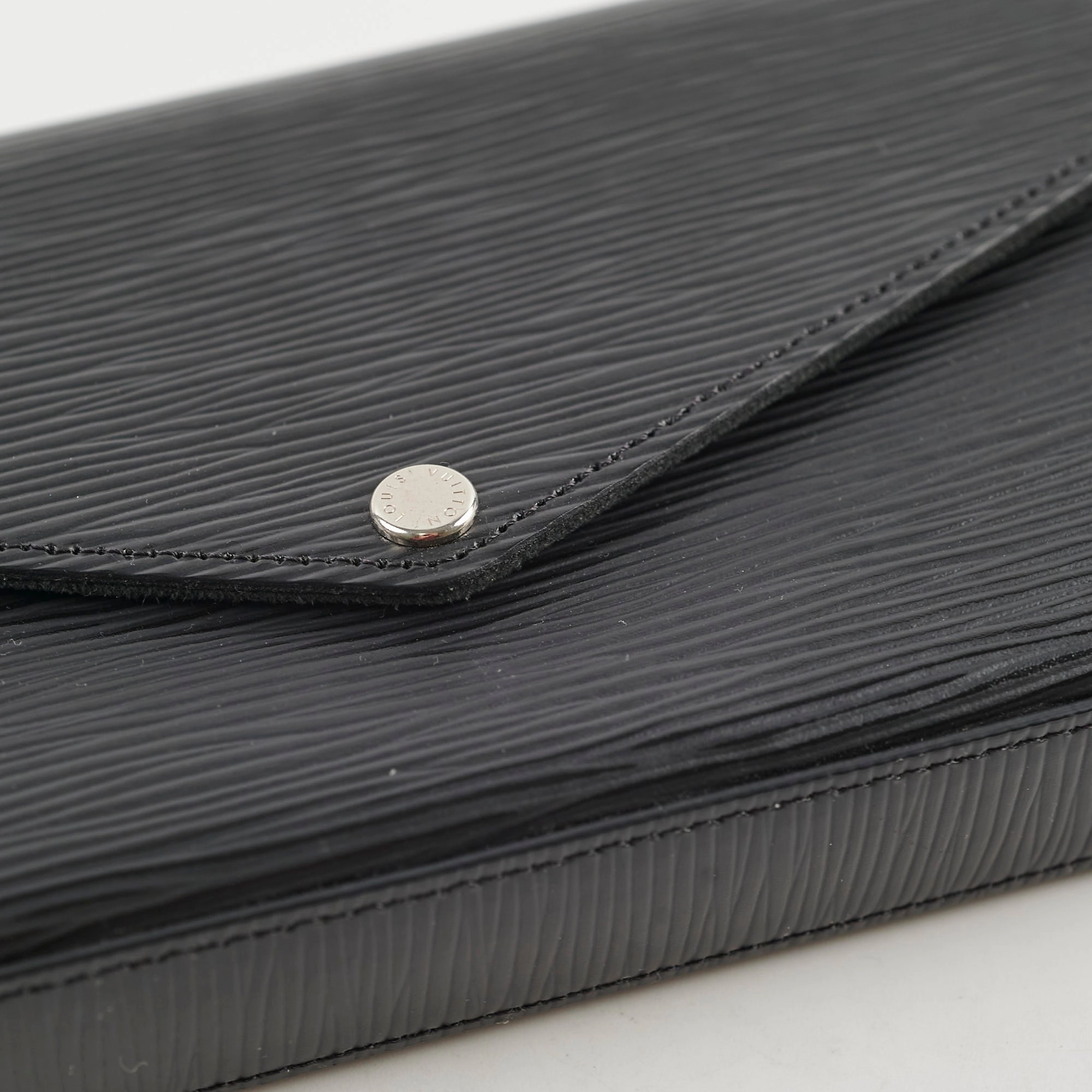 Louis Vuitton Pochette Felicie Black Epi Crossbody Bag