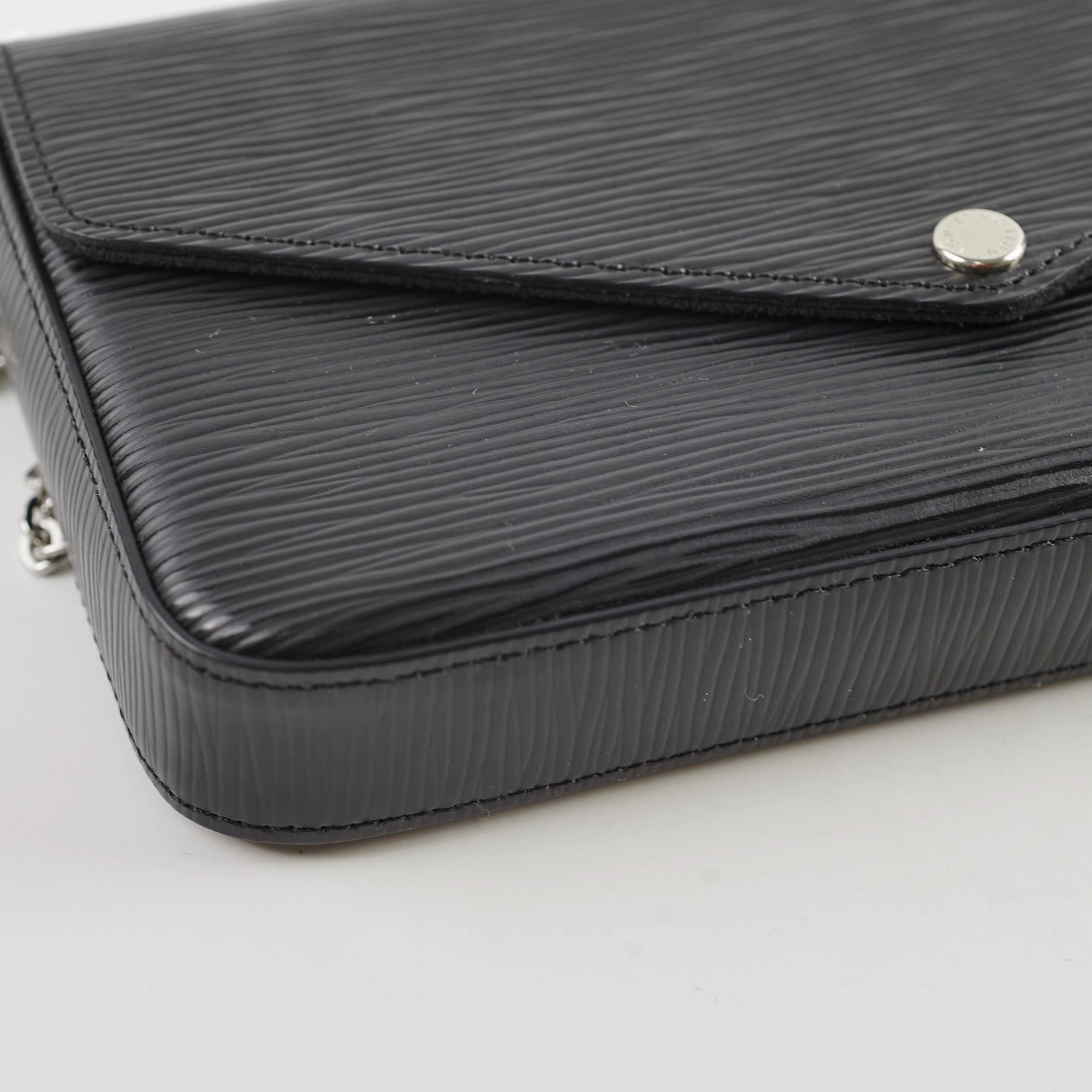 Louis Vuitton Pochette Felicie Black Epi Crossbody Bag