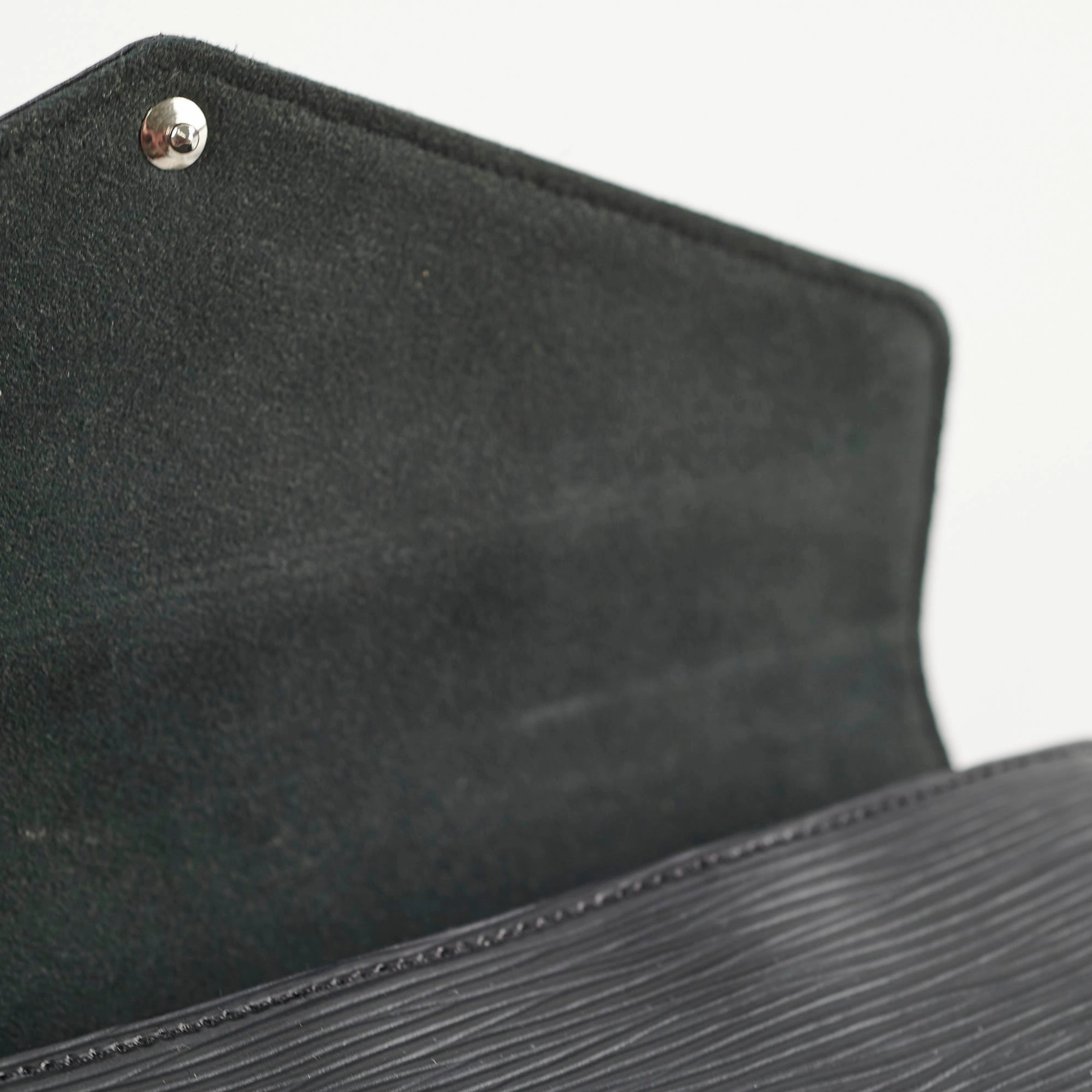 Louis Vuitton Pochette Felicie Black Epi Crossbody Bag