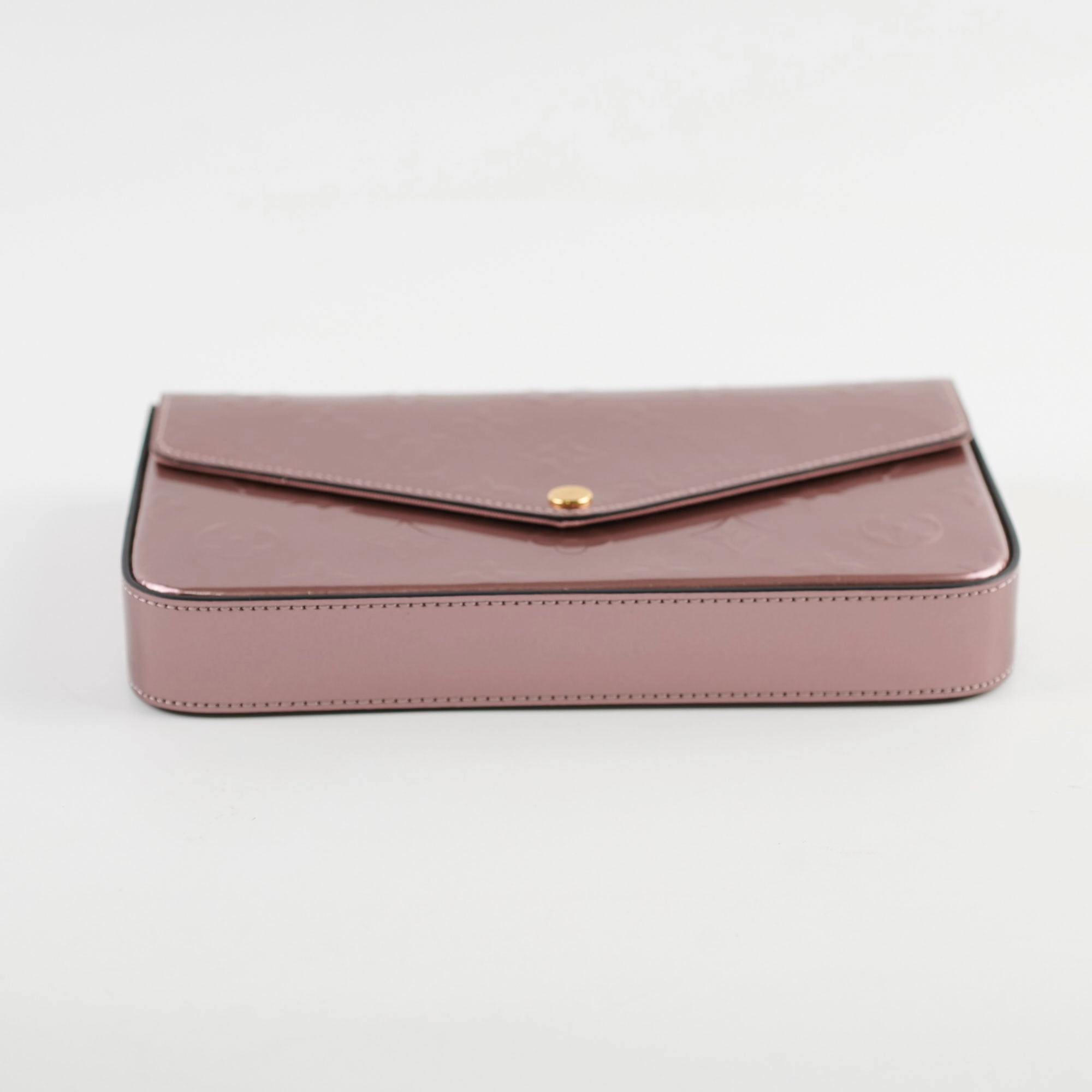 Louis Vuitton Pochette Felicie Vernis Monogram Pink Crossbody Bag