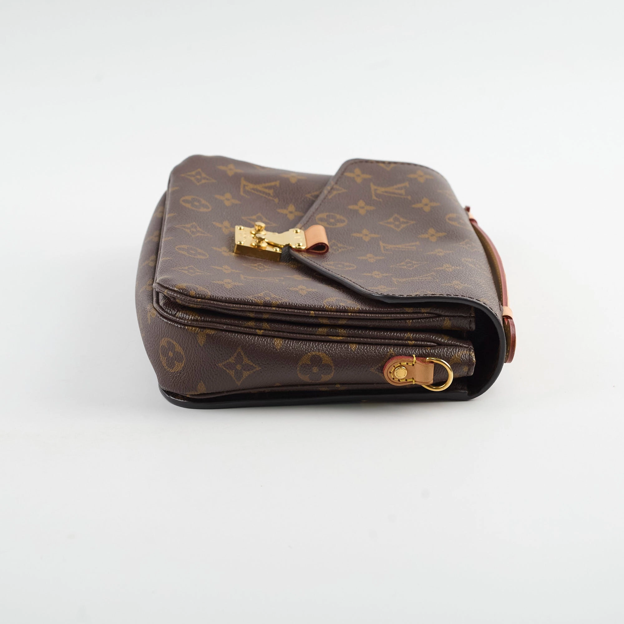 Louis Vuitton Pochette Metis Monogram