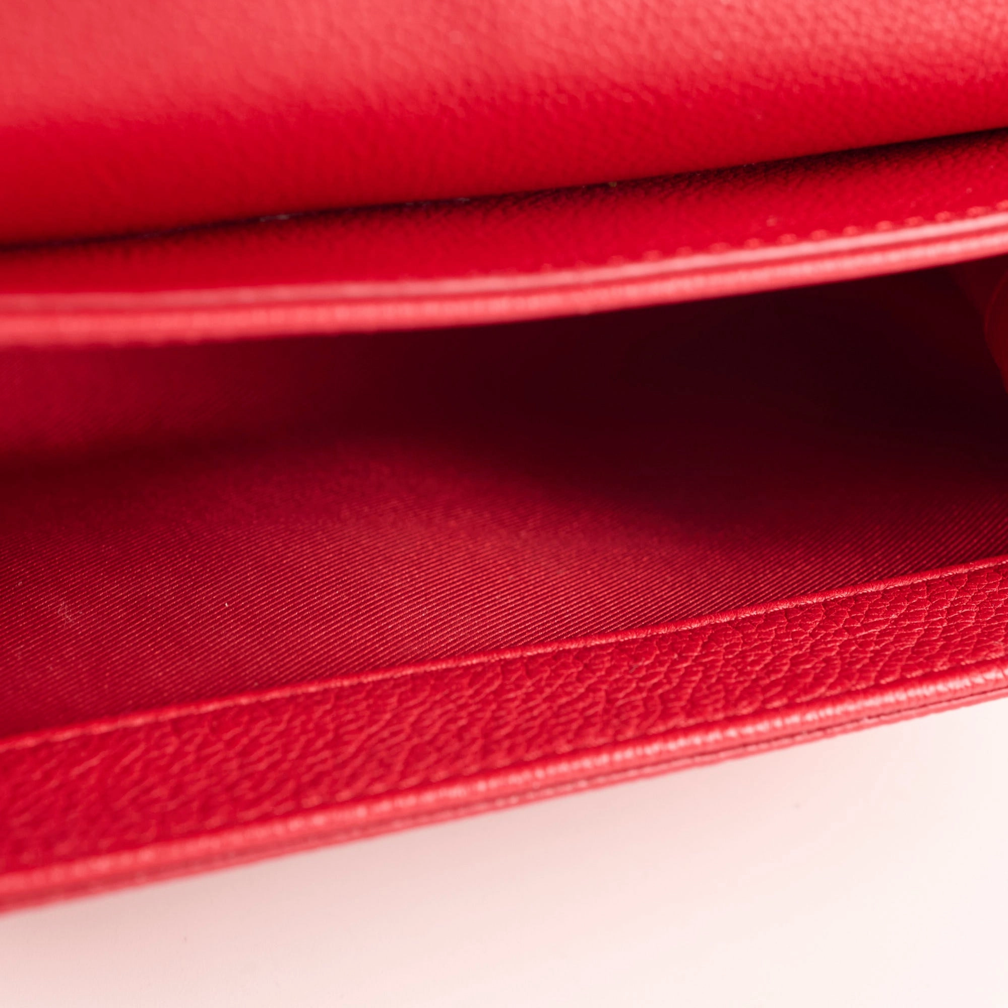 Louis Vuitton Red Lockme II BB
