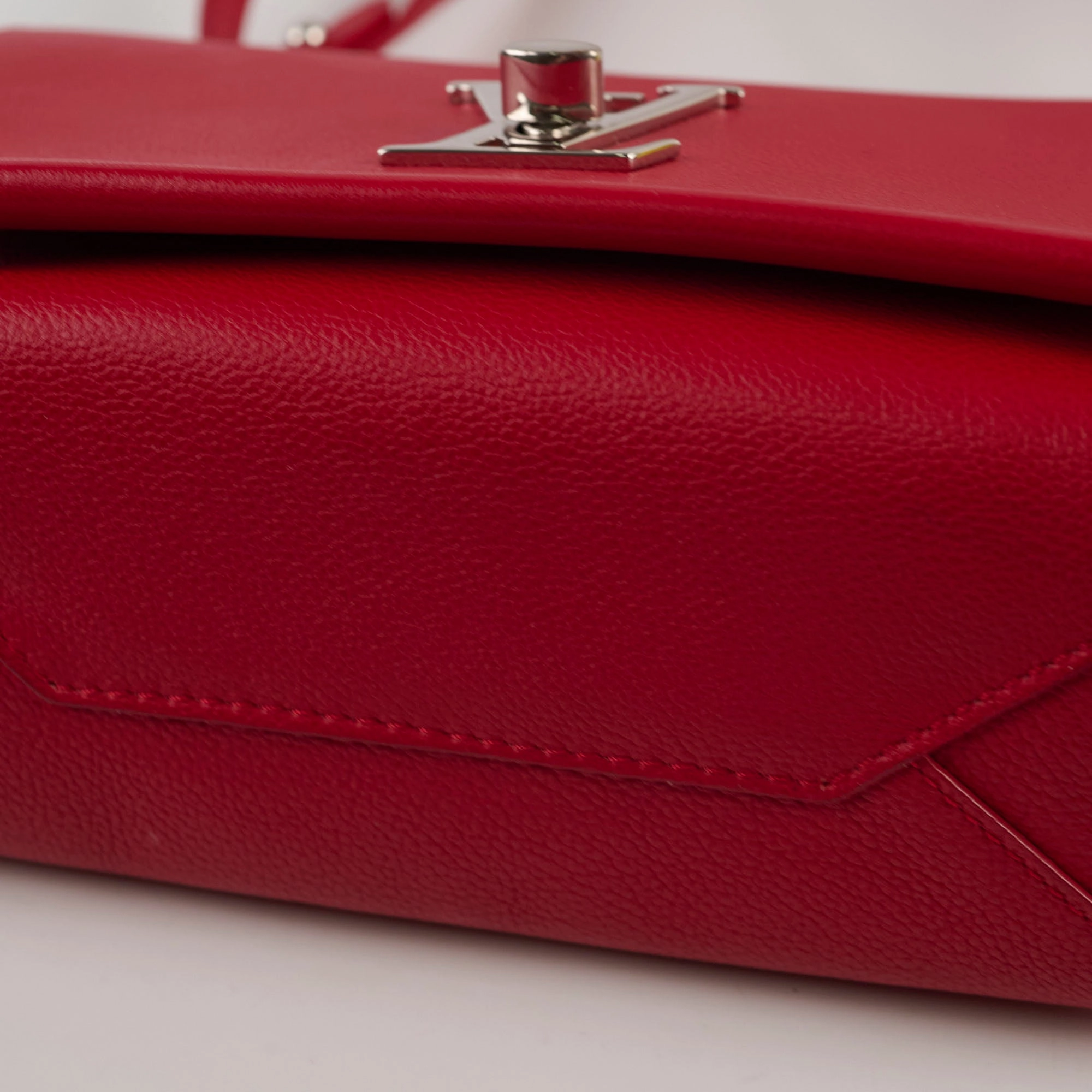 Louis Vuitton Red Lockme II BB