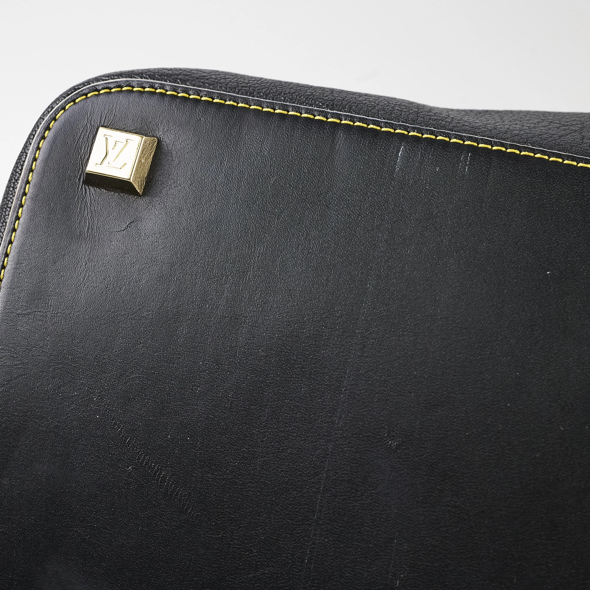 Louis Vuitton Suhali L'Ingenieux PM Black