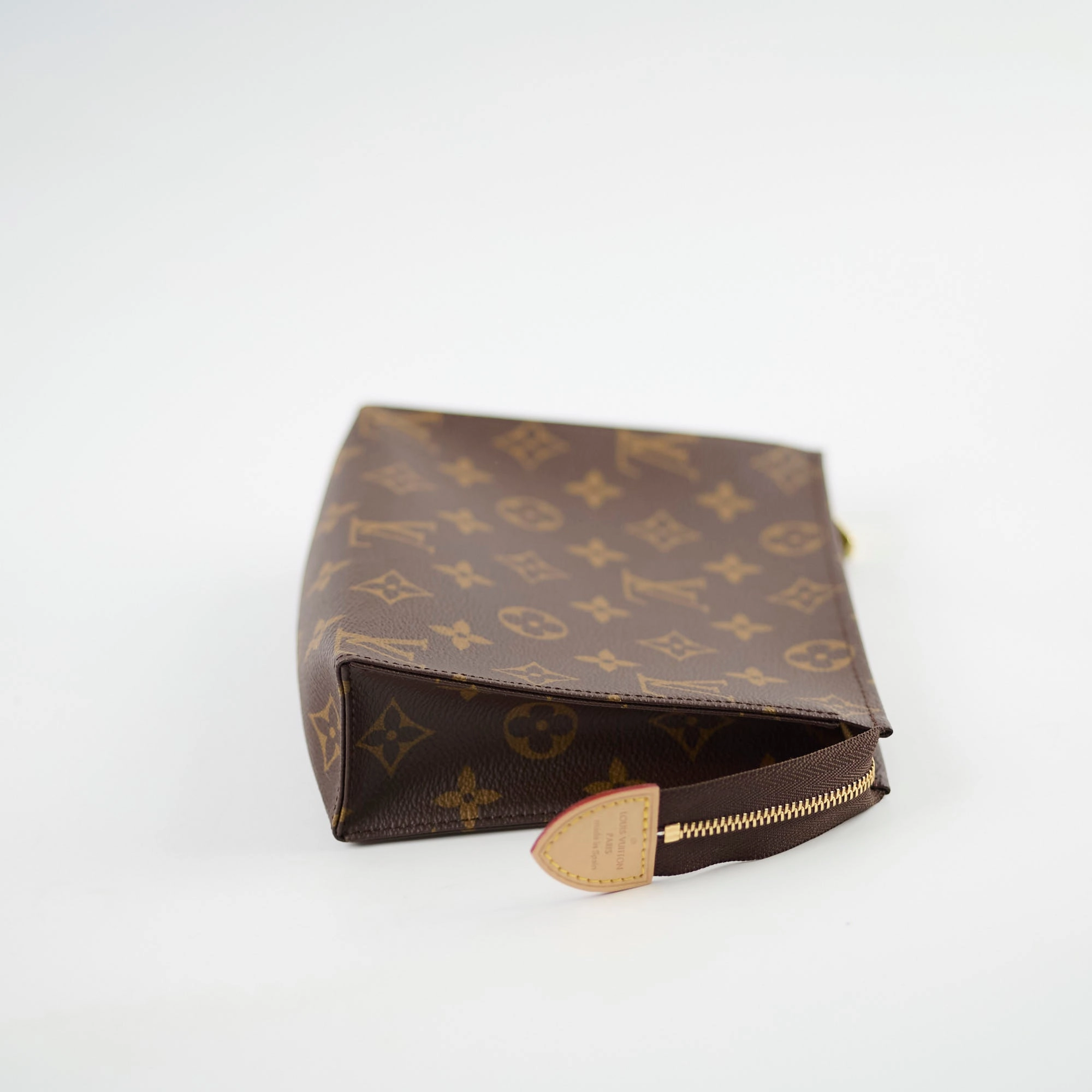 Louis Vuitton toiletry 19 monogram Pouch Clutch