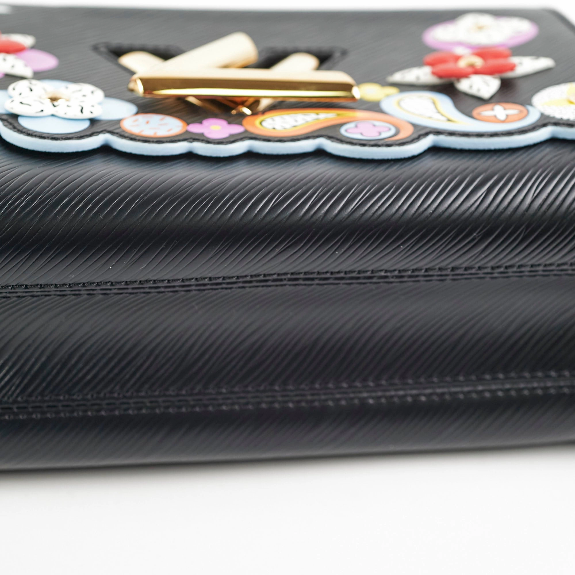 Louis Vuitton Twist MM Black Floral