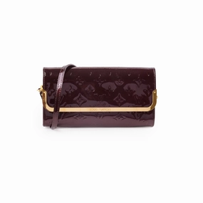 Louis Vuitton Vernis Clutch Amarante