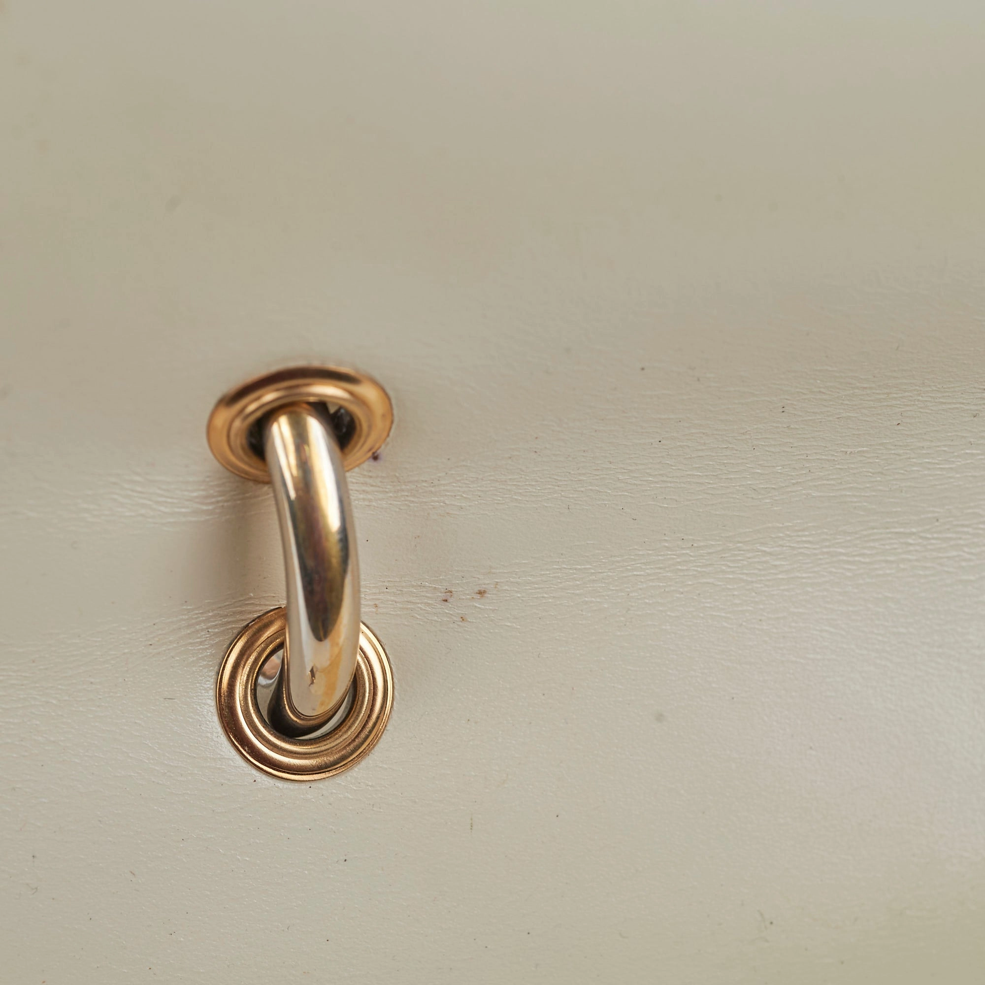 Louis Vuitton Vintage Suhali Le Talentueux Shoulder Bag Ivory