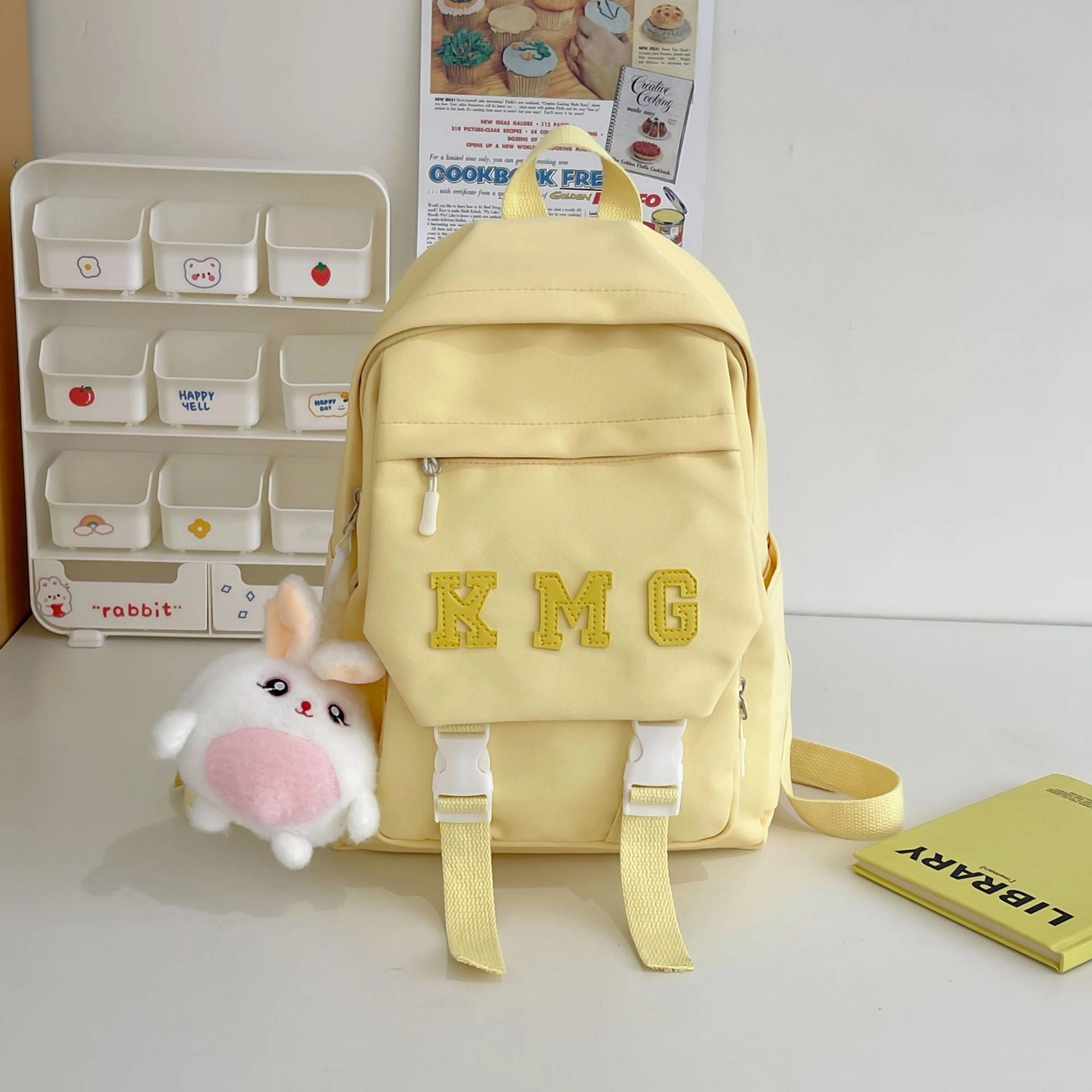 Mini backpack for primary school students