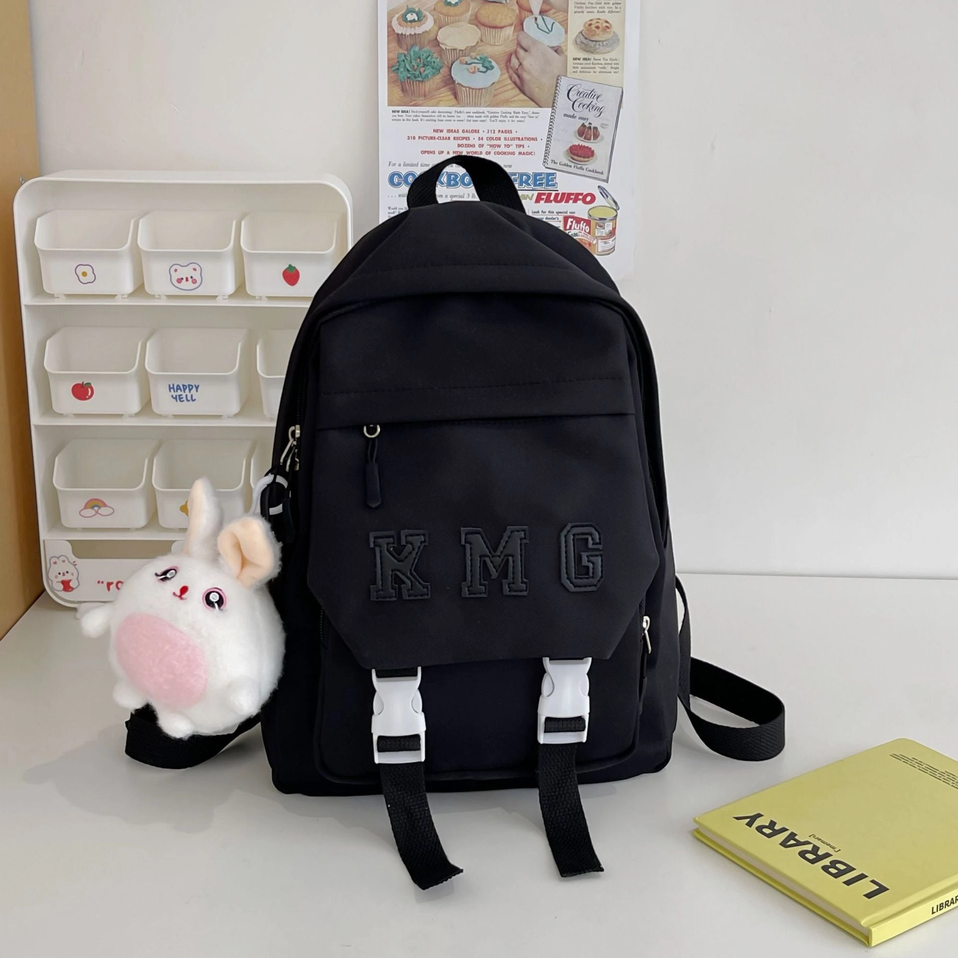 Mini backpack for primary school students