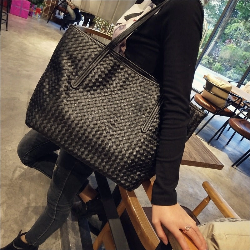 New woven bag trendy large capacity tote bag