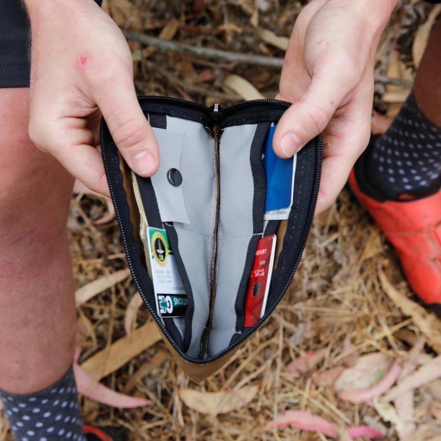OUTER SHELL Zip Pouch