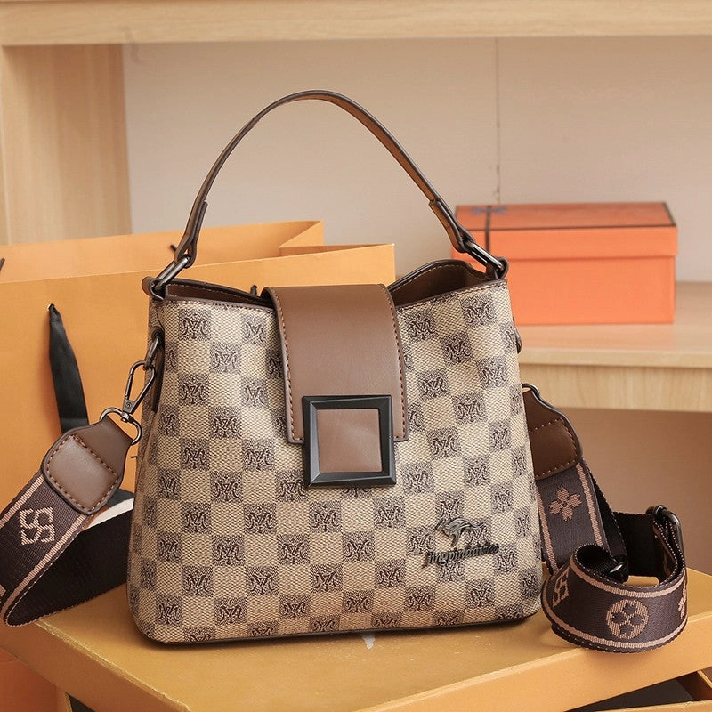 Portable tote bag