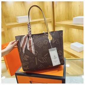 Premium texture large capacity tote bag fashion