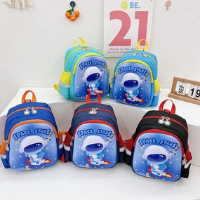 Primary school boy kindergarten bag