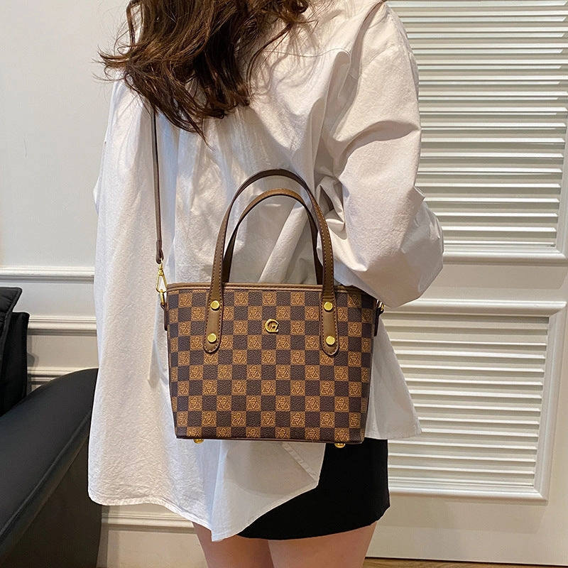 Printed shoulder tote bag