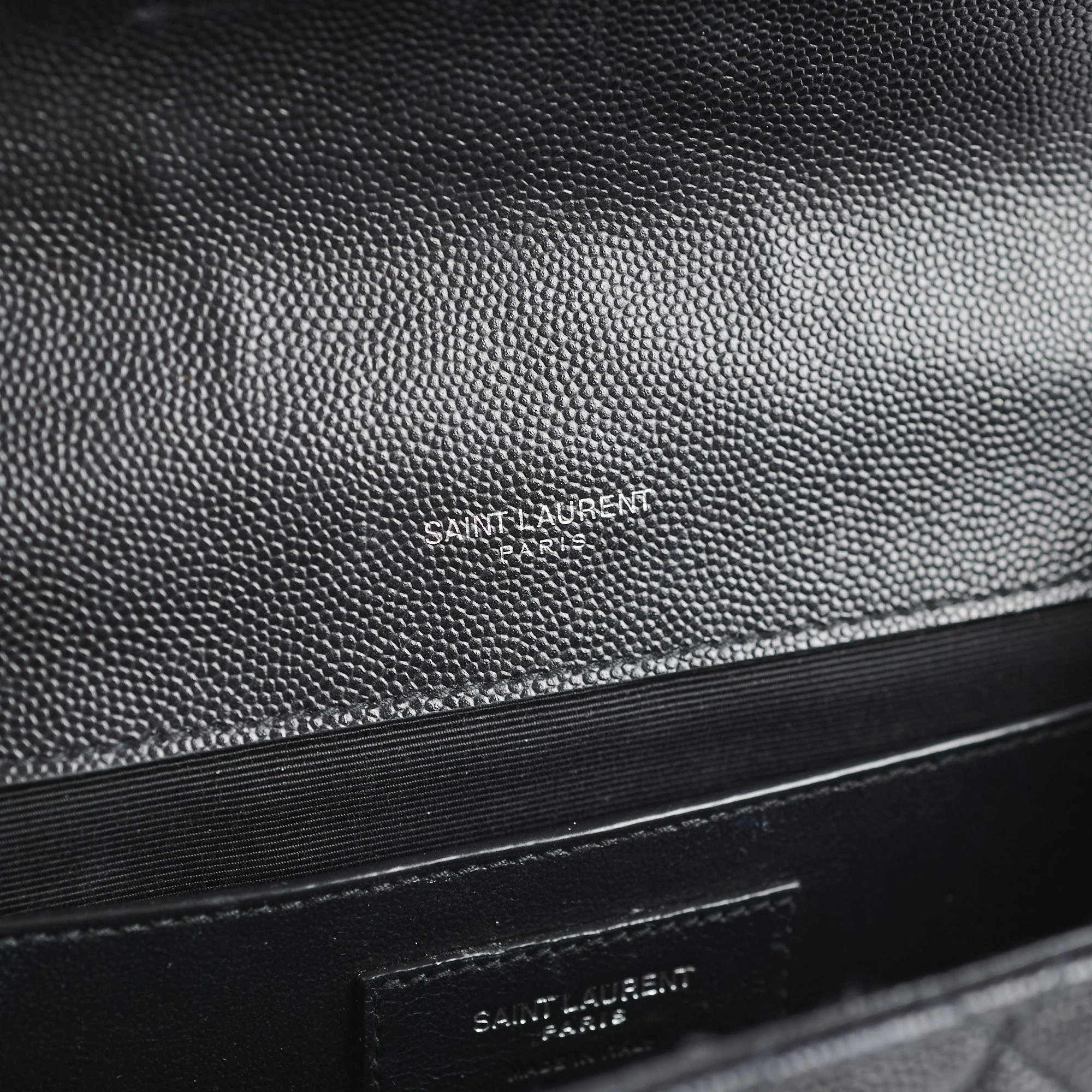 Saint Laurent Envelope Medium Quilted Grain Black