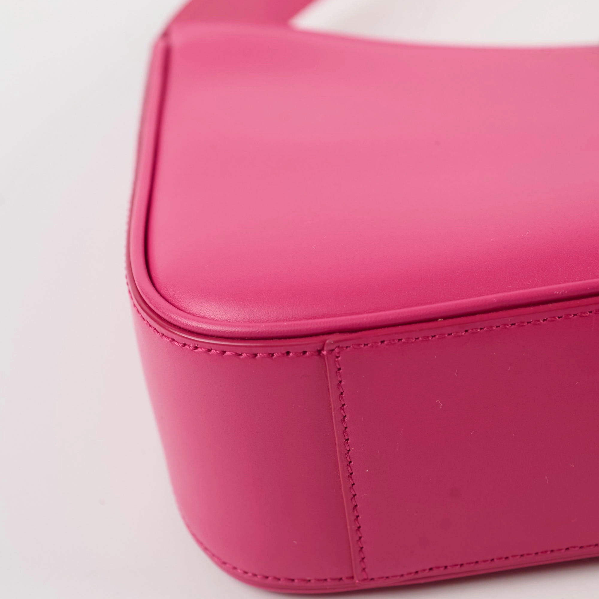 Saint Laurent Le 5 A 7 Shoulder Hobo Bag