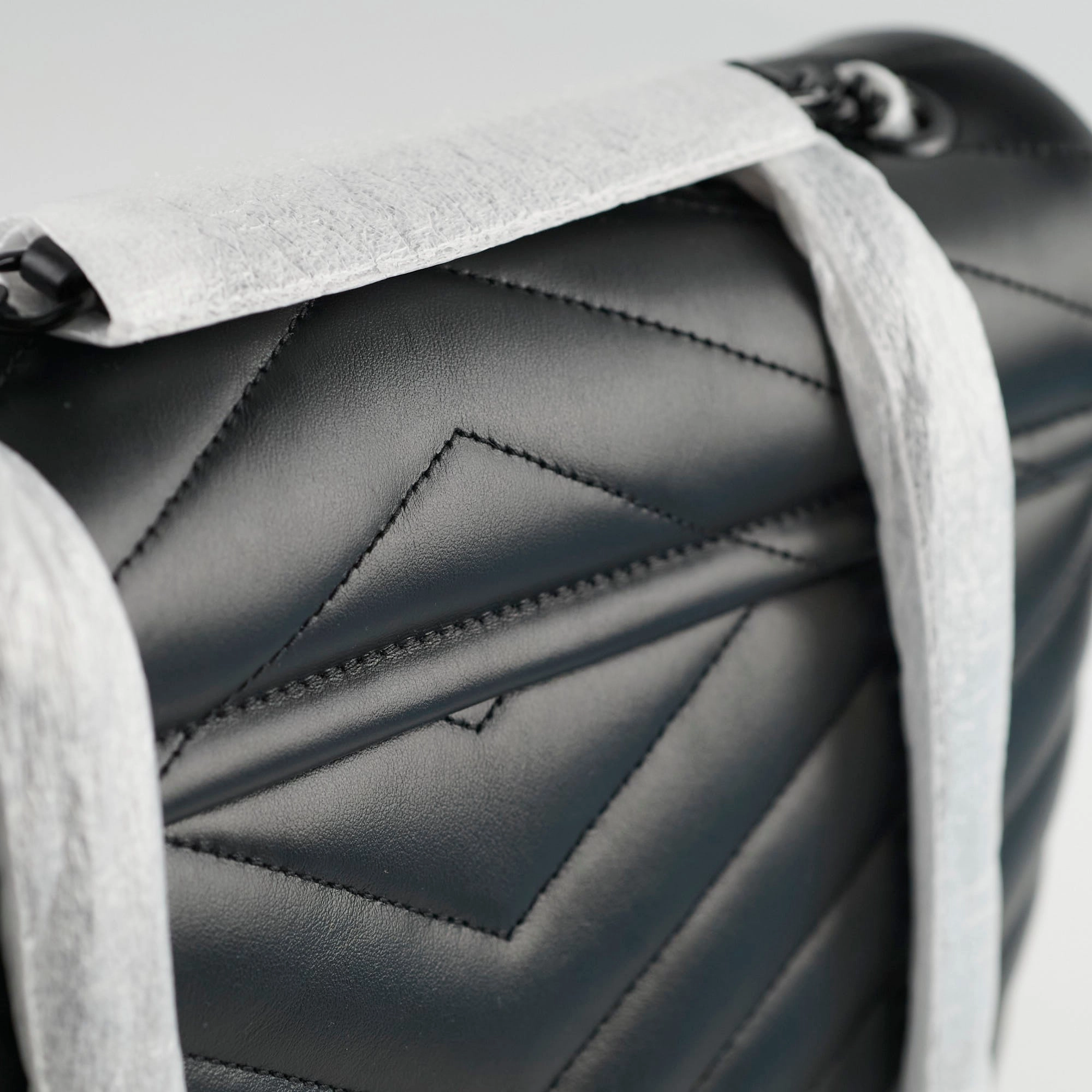 Saint Laurent Lou Lou Medium Shoulder Bag Black